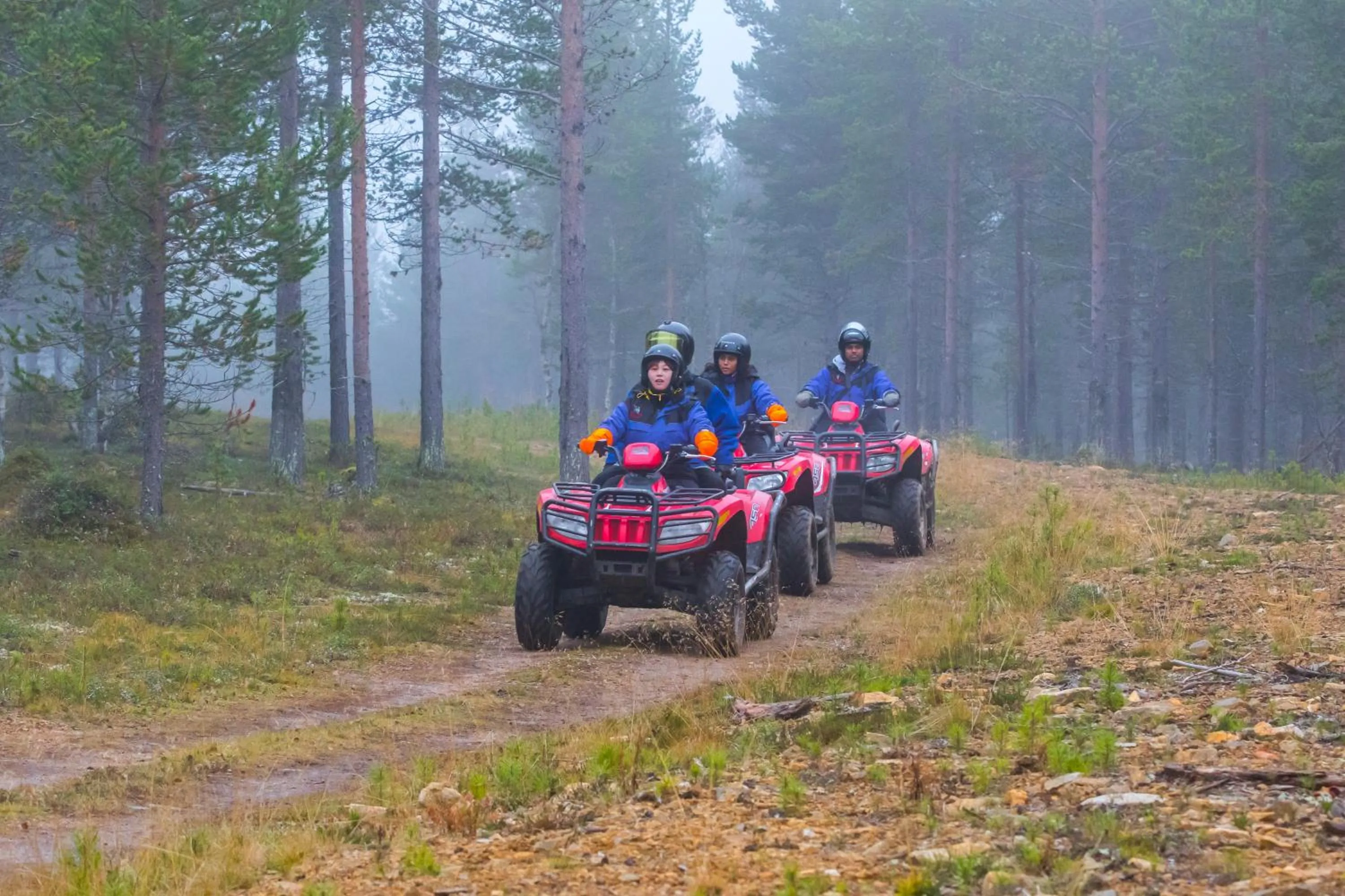 Activities in Kakslauttanen Arctic Resort - Igloos and Chalets