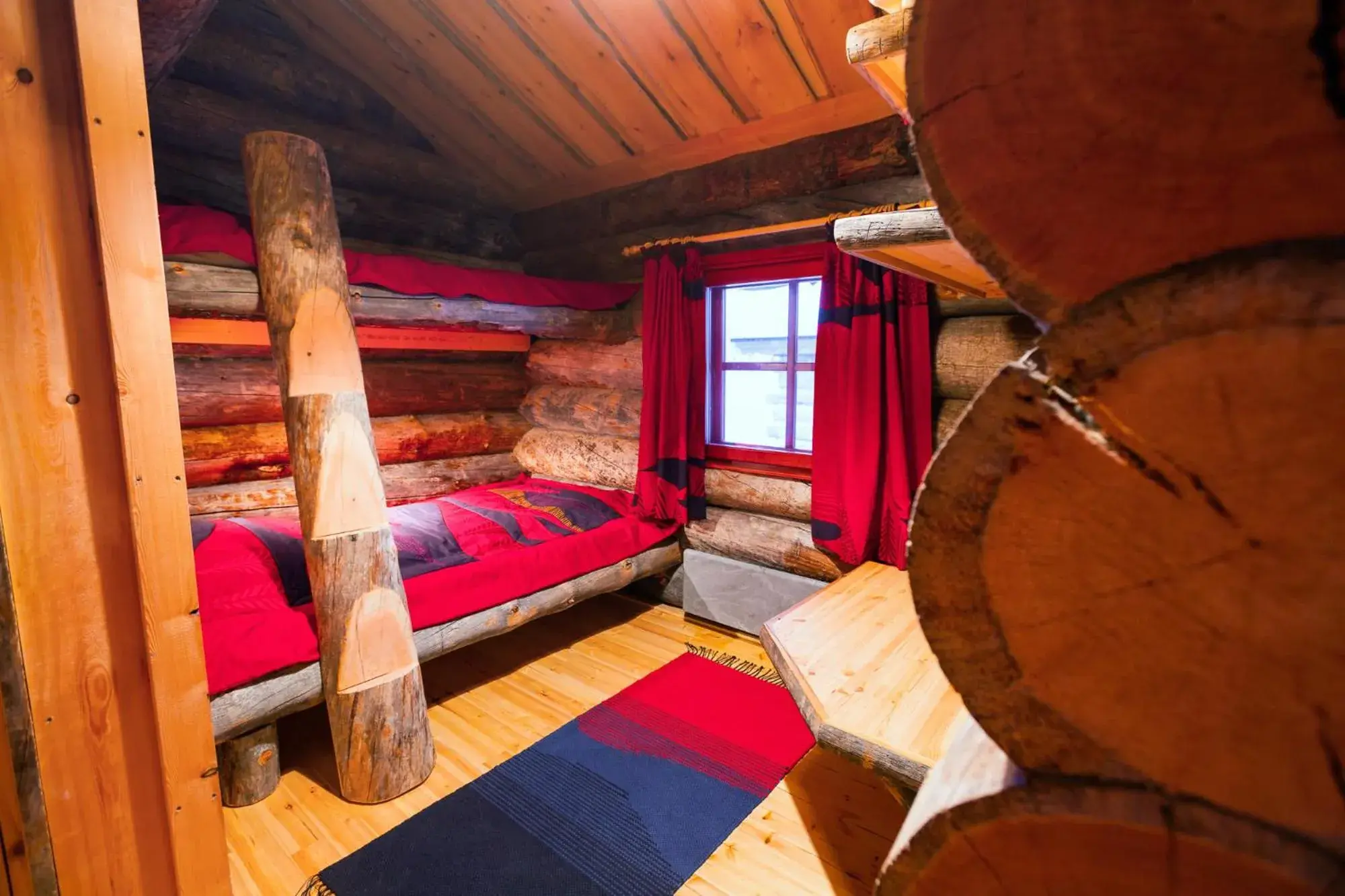 bunk bed, Bed in Kakslauttanen Arctic Resort - Igloos and Chalets bunk bed, Bed in Kakslauttanen Arctic Resort - Igloos and Chalets
