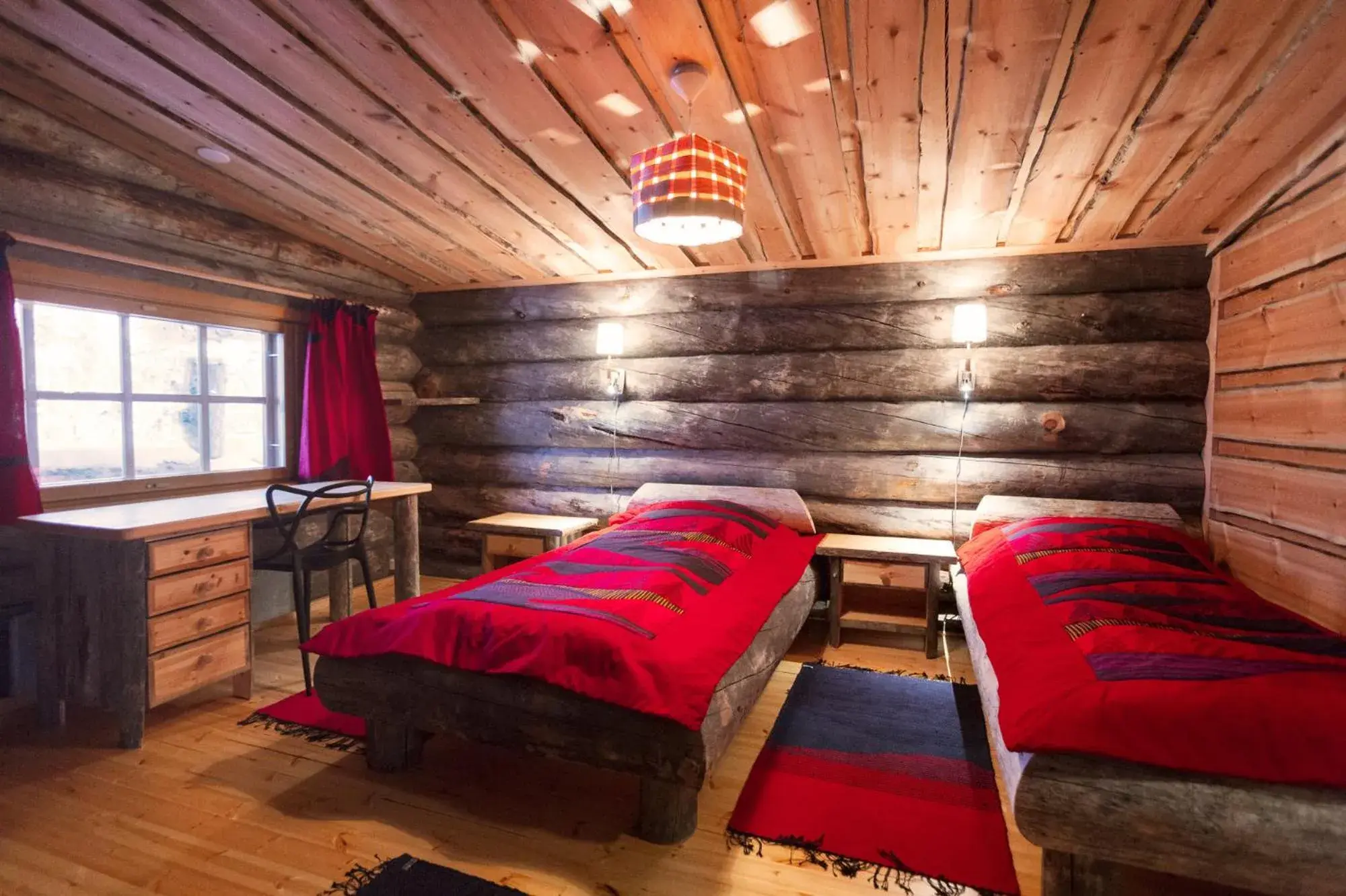 Day, Bed in Kakslauttanen Arctic Resort - Igloos and Chalets Day, Bed in Kakslauttanen Arctic Resort - Igloos and Chalets