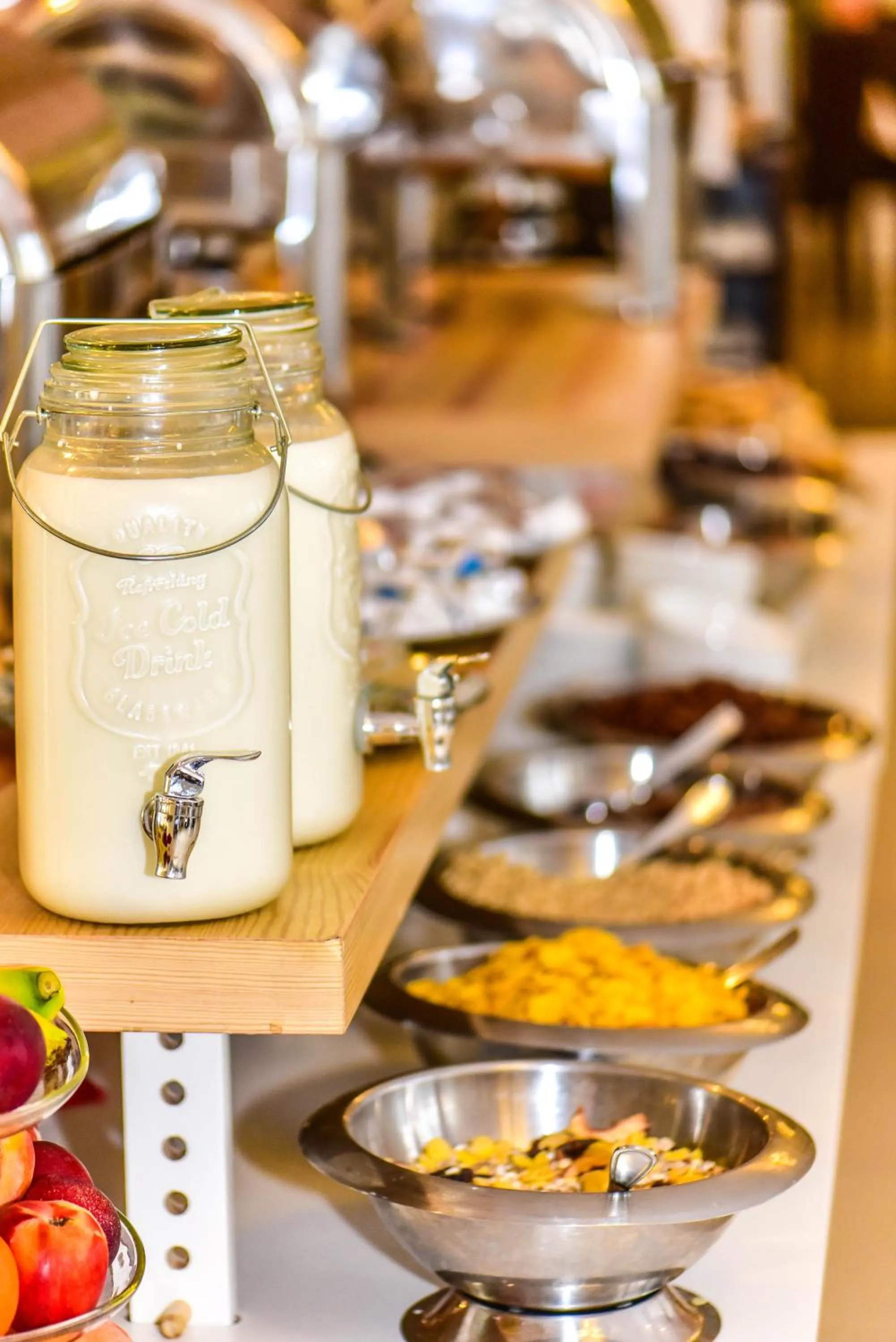 Buffet breakfast in Hotel Parc