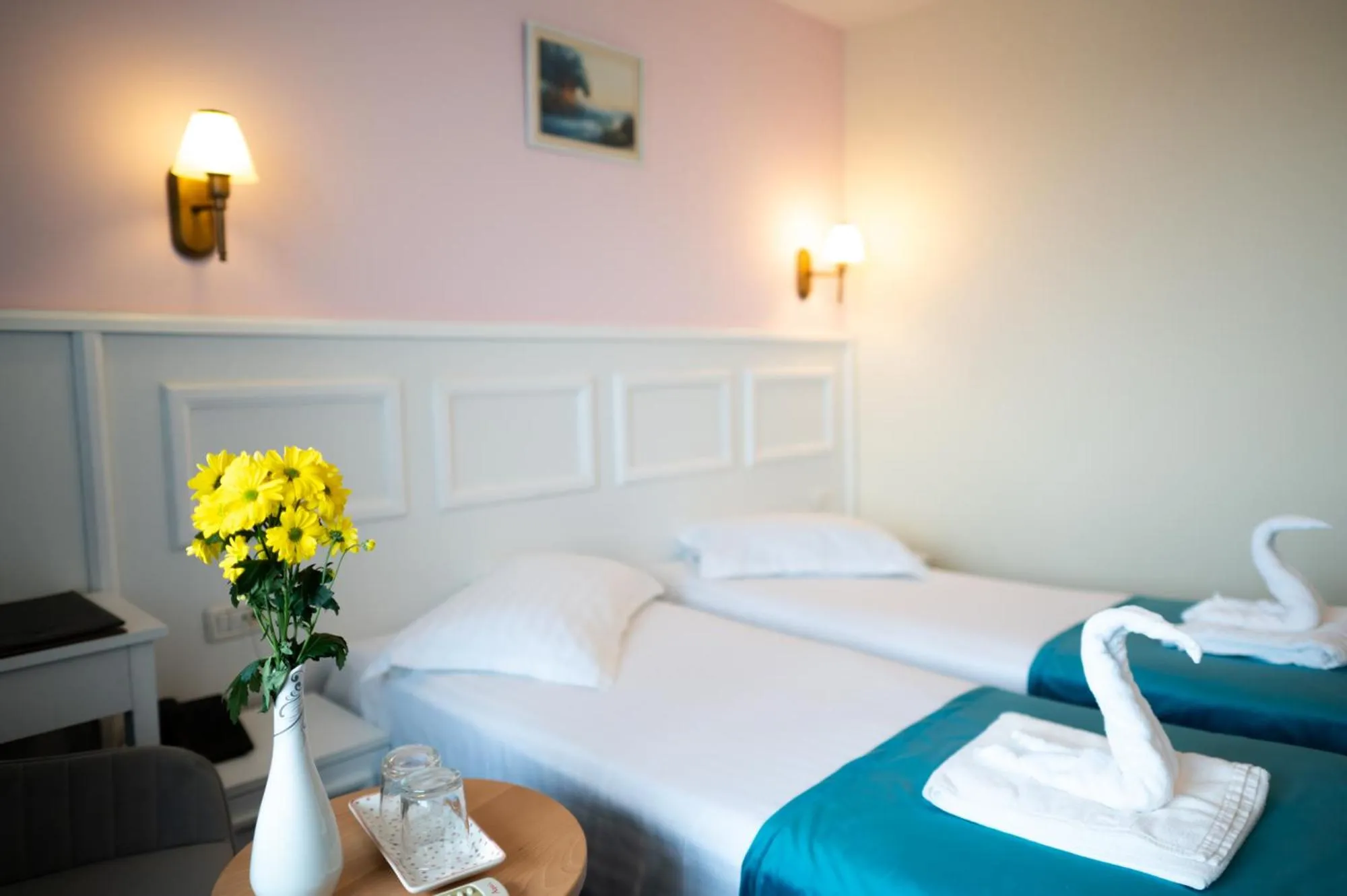 Photo of the whole room, Bed in Hotel Parc