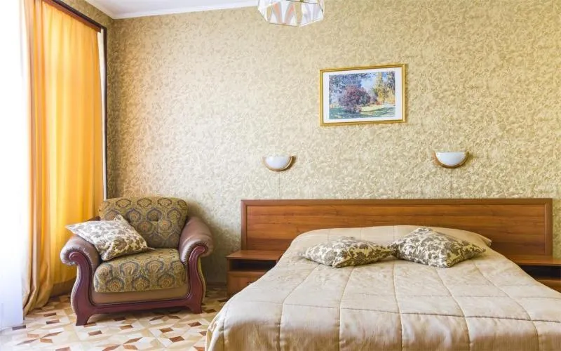 Bed in Готель Дніпро Dnipro Hotel