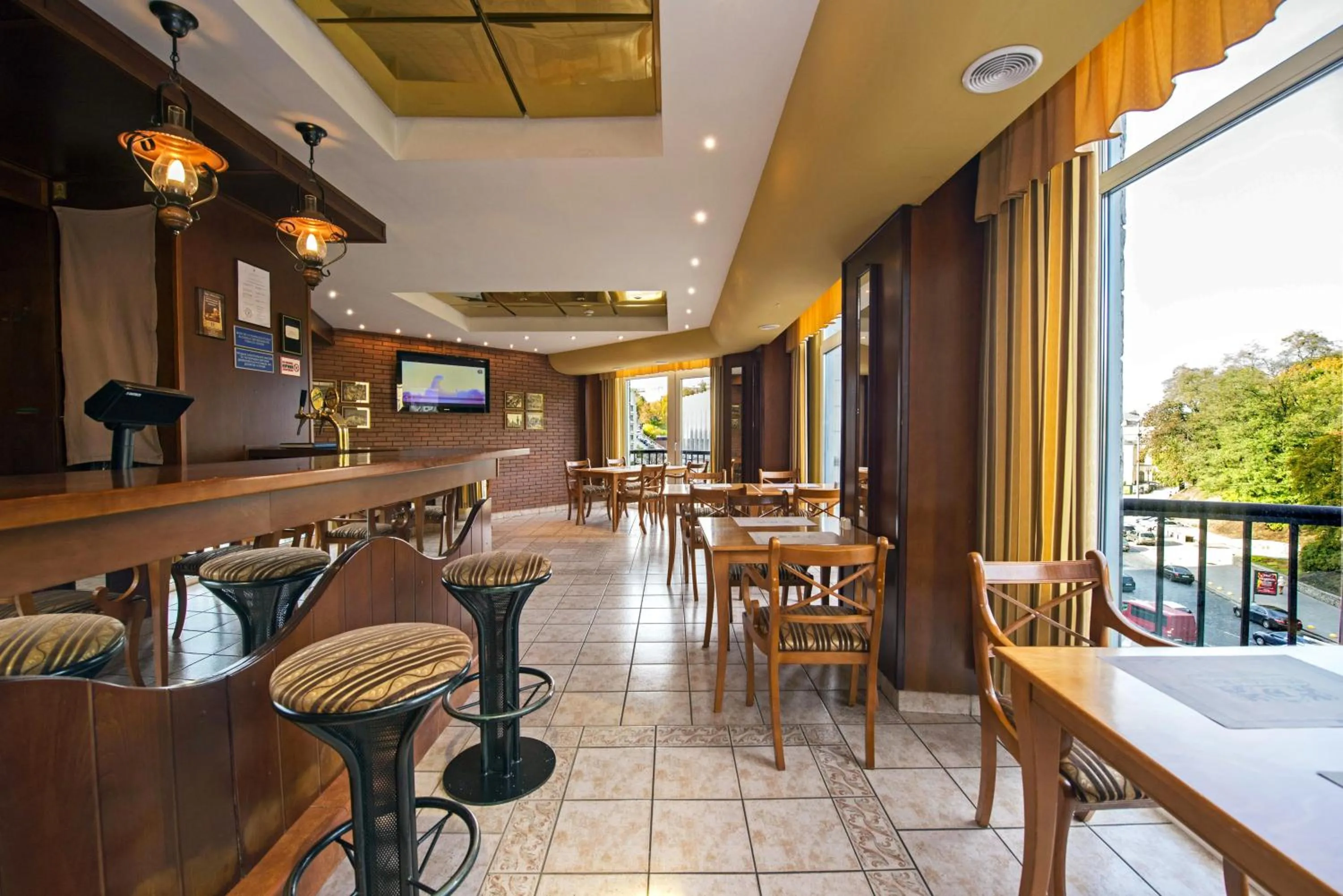 Lounge or bar in Готель Дніпро Dnipro Hotel