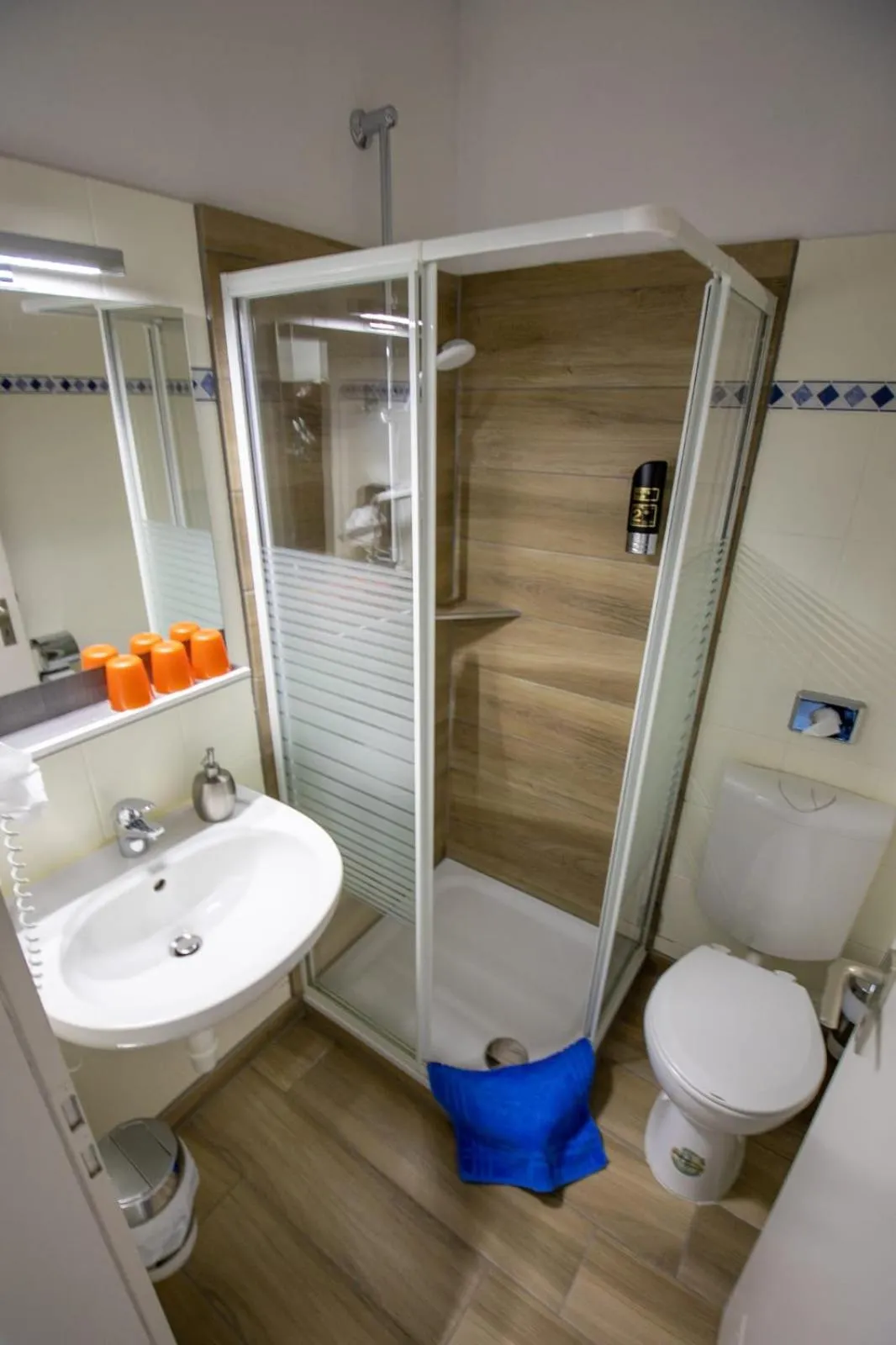 Shower in Hotel Norden Norddeich