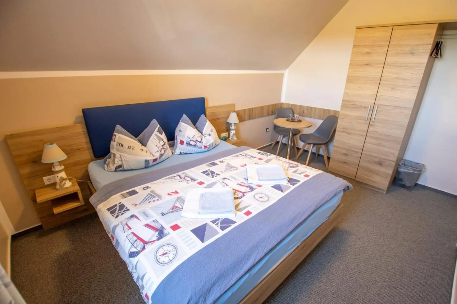 Bed in Hotel Norden Norddeich