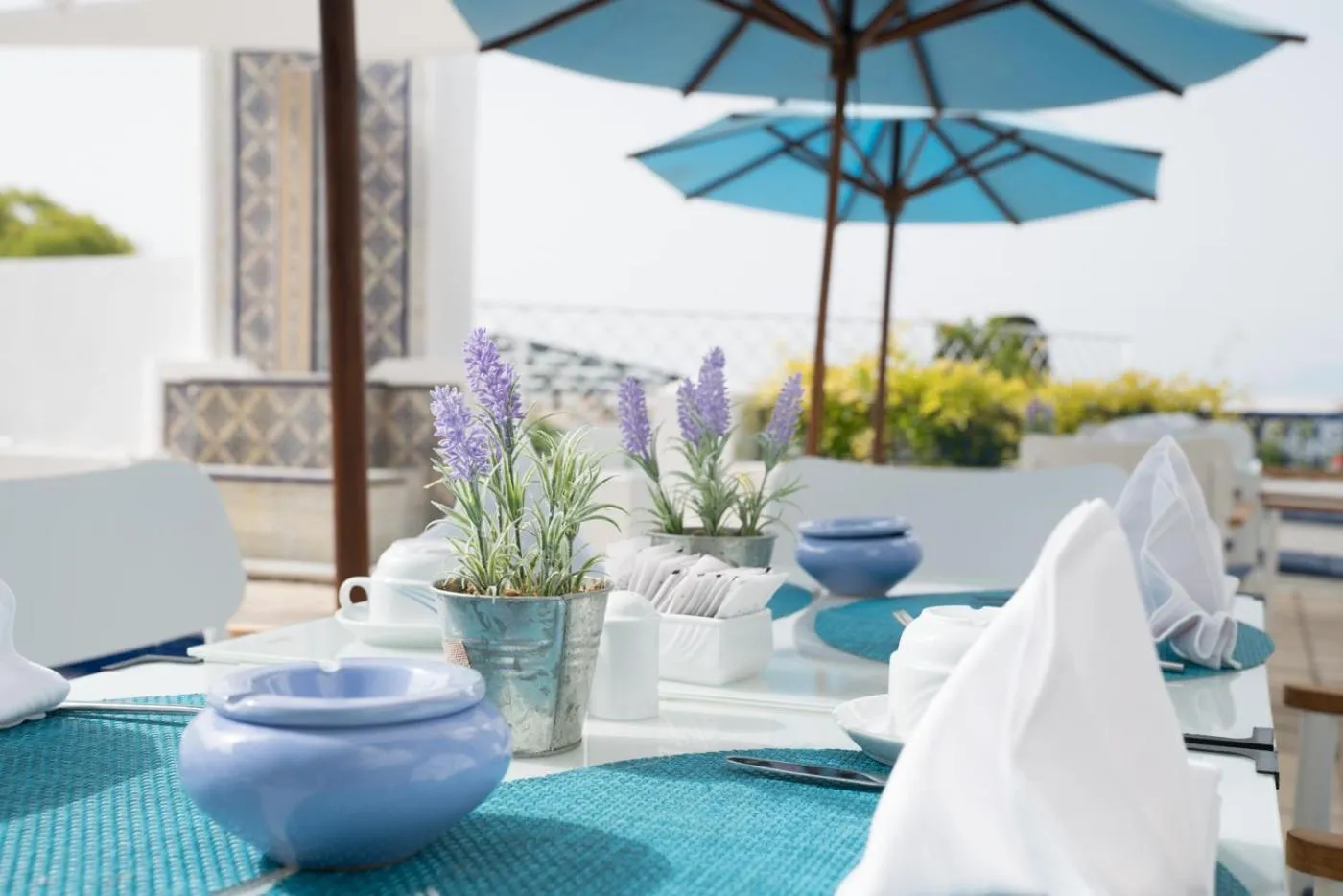 Restaurant/places to eat in Dar Said