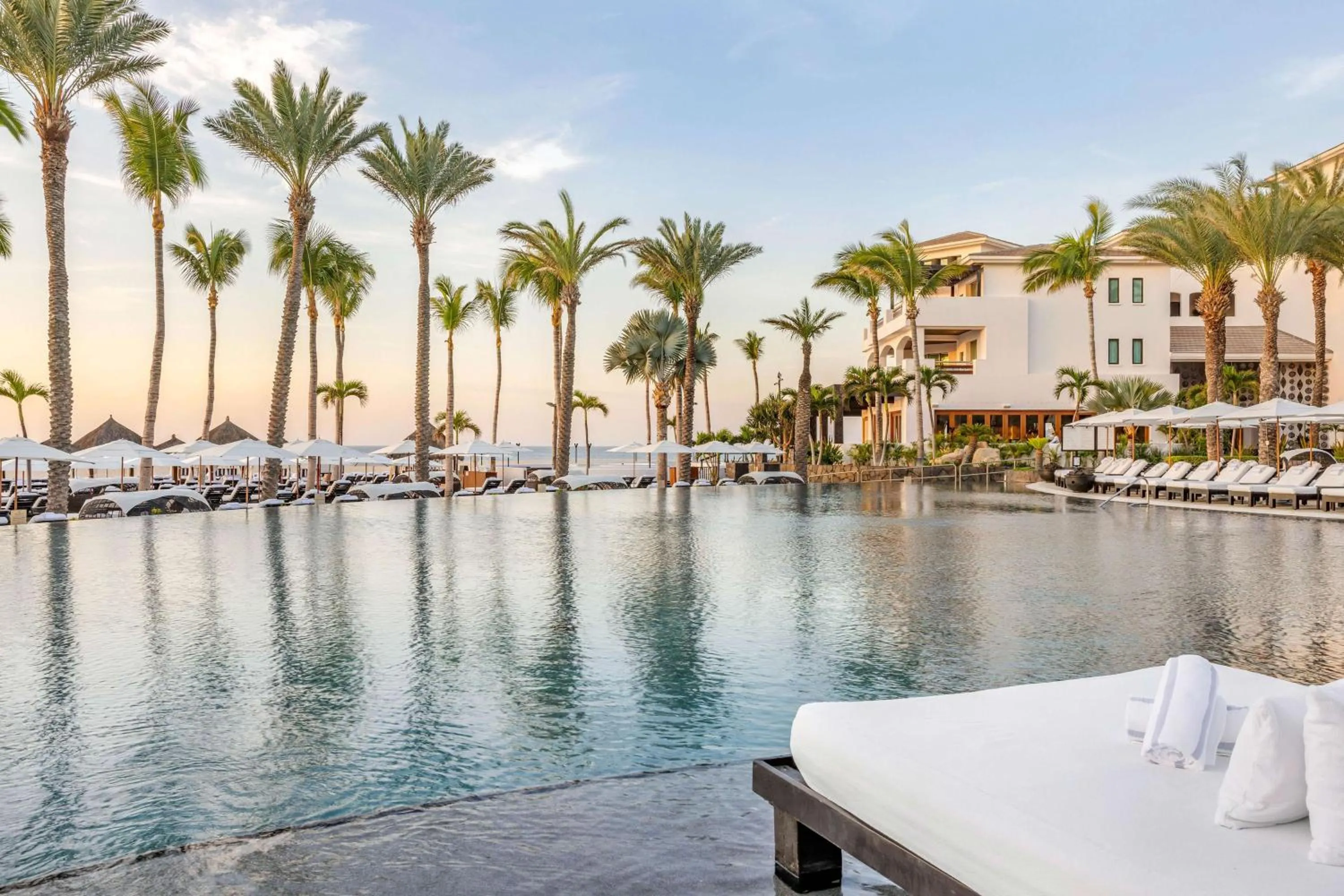 Pool view in Hilton Vacation Club Cabo Azul Los Cabos