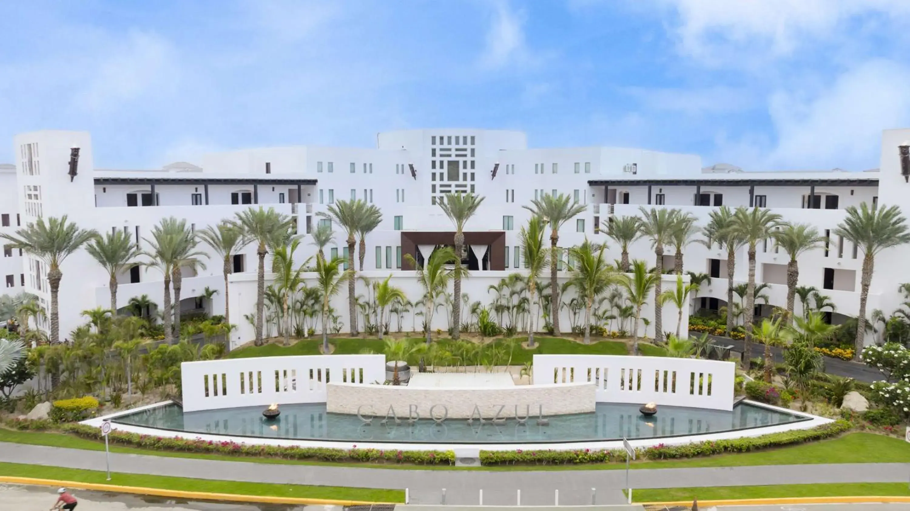 Property building in Hilton Vacation Club Cabo Azul Los Cabos Property building in Hilton Vacation Club Cabo Azul Los Cabos