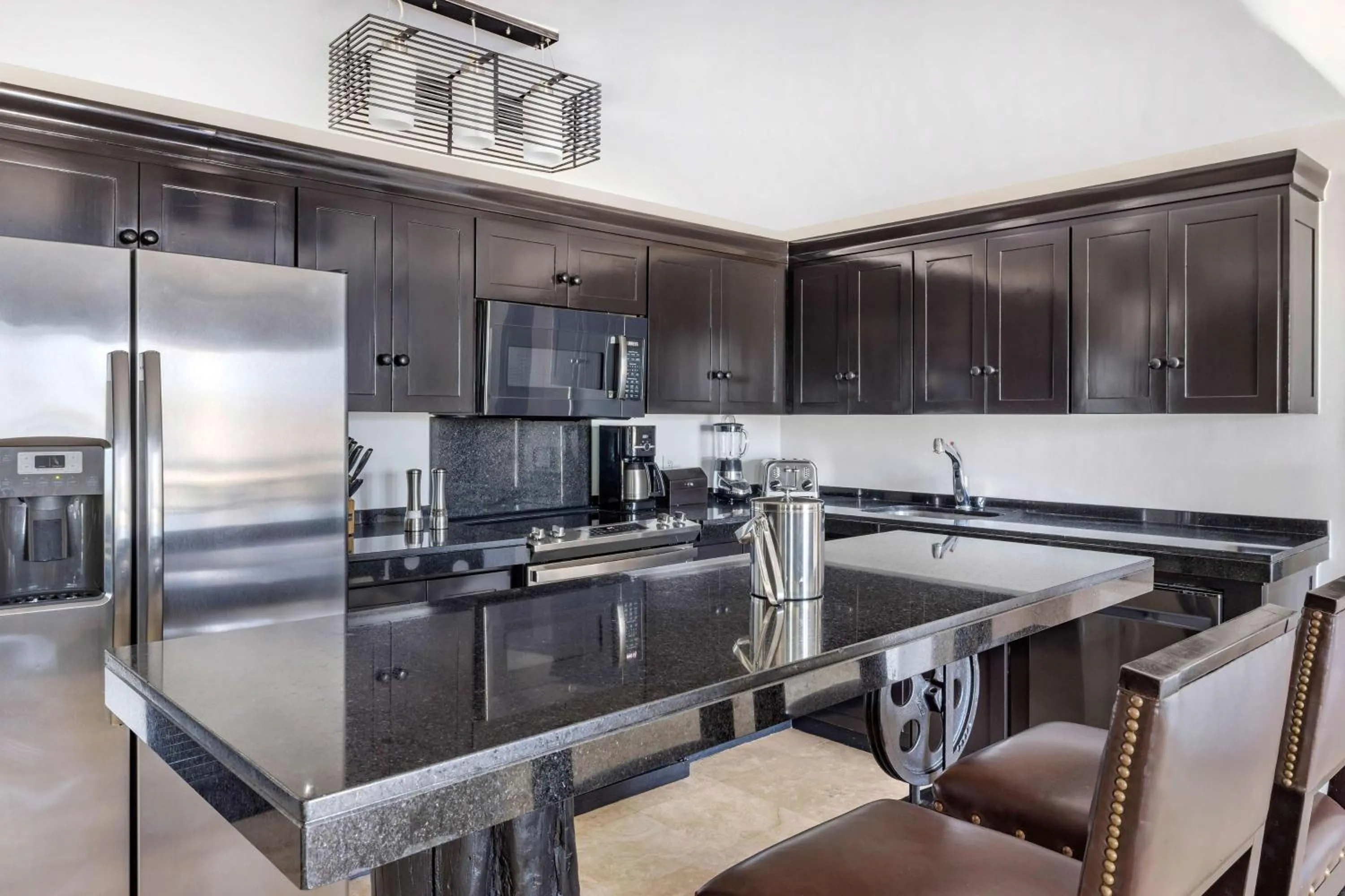 Kitchen or kitchenette in Hilton Vacation Club Cabo Azul Los Cabos