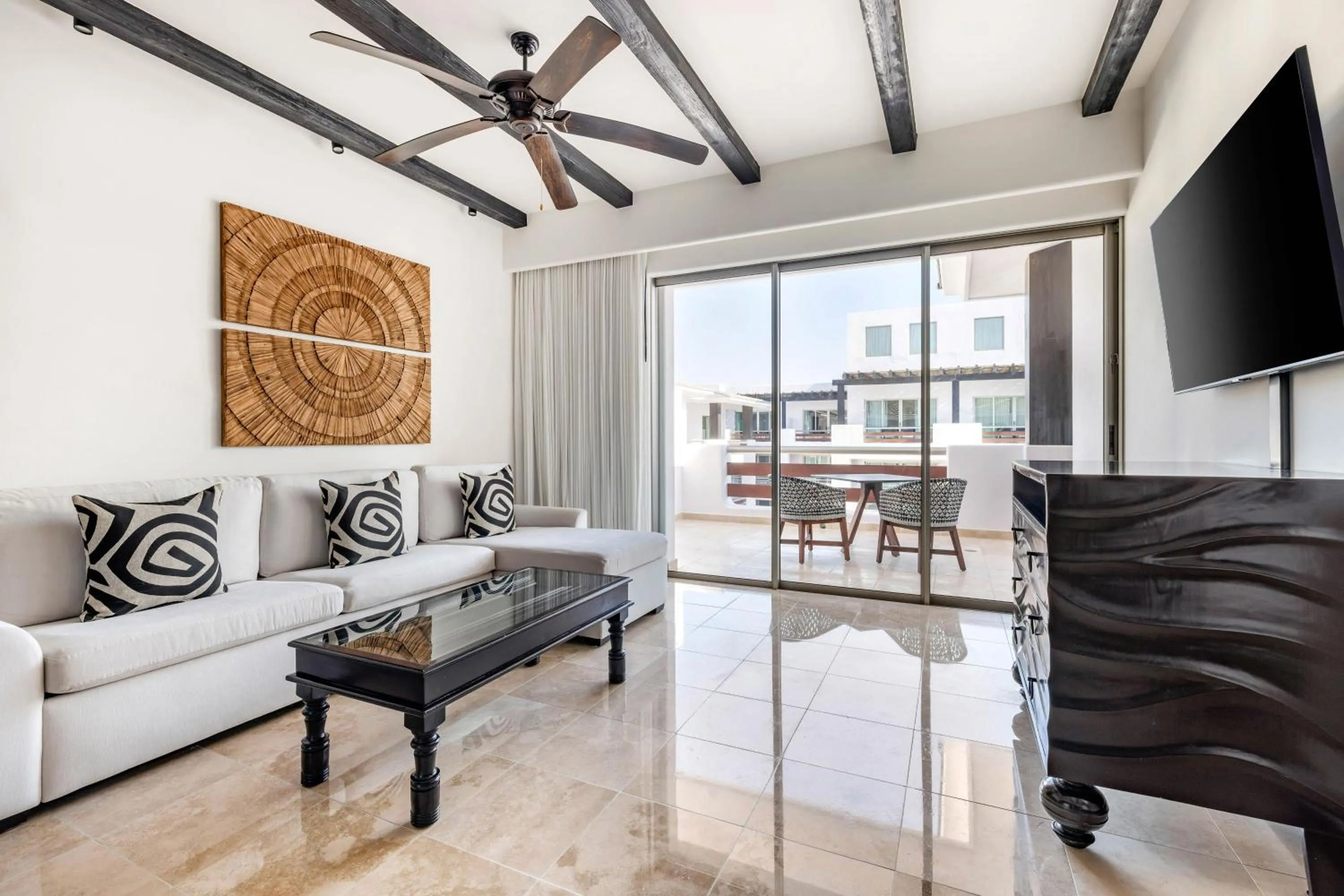 Living room in Hilton Vacation Club Cabo Azul Los Cabos