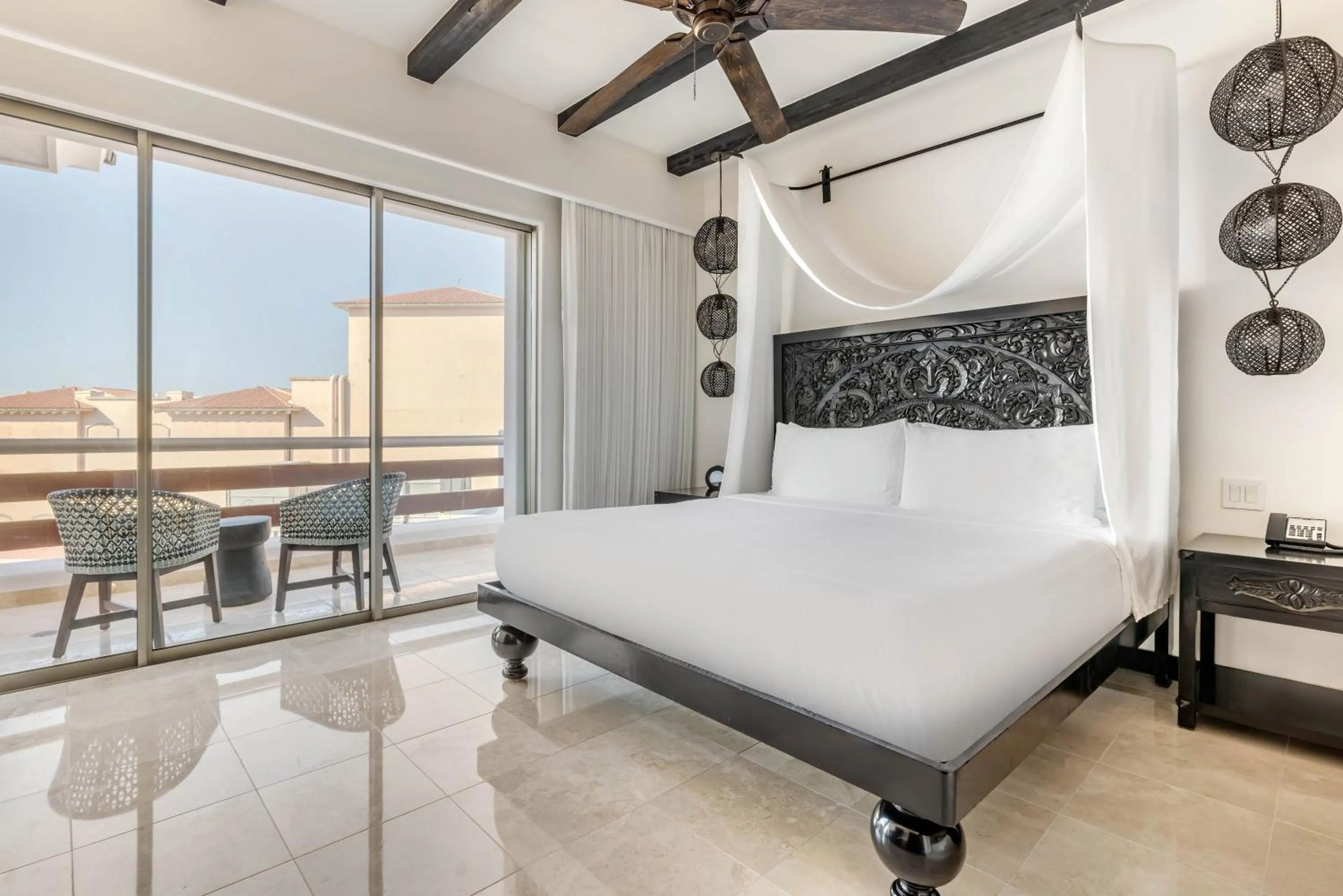 Bedroom, Bed in Hilton Vacation Club Cabo Azul Los Cabos