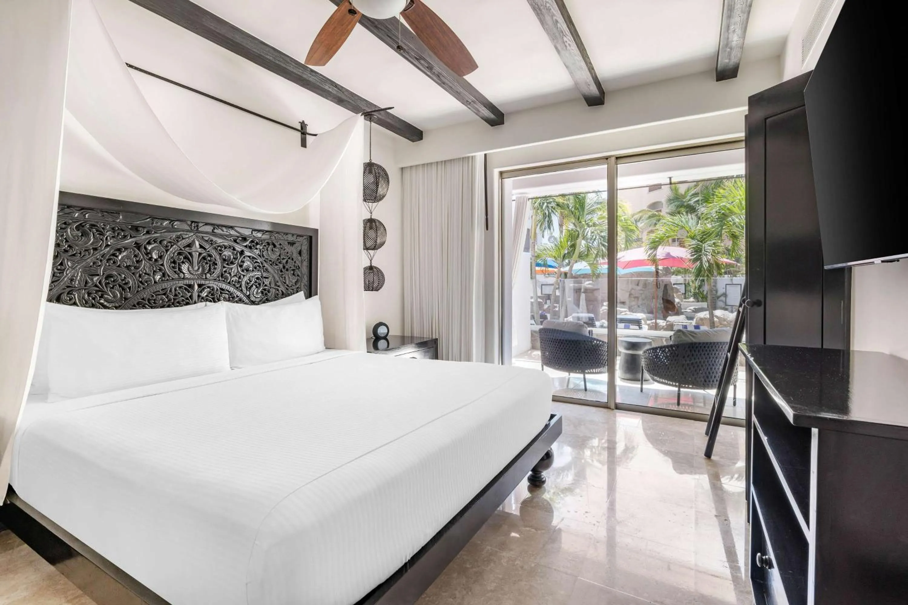 Bed in Hilton Vacation Club Cabo Azul Los Cabos