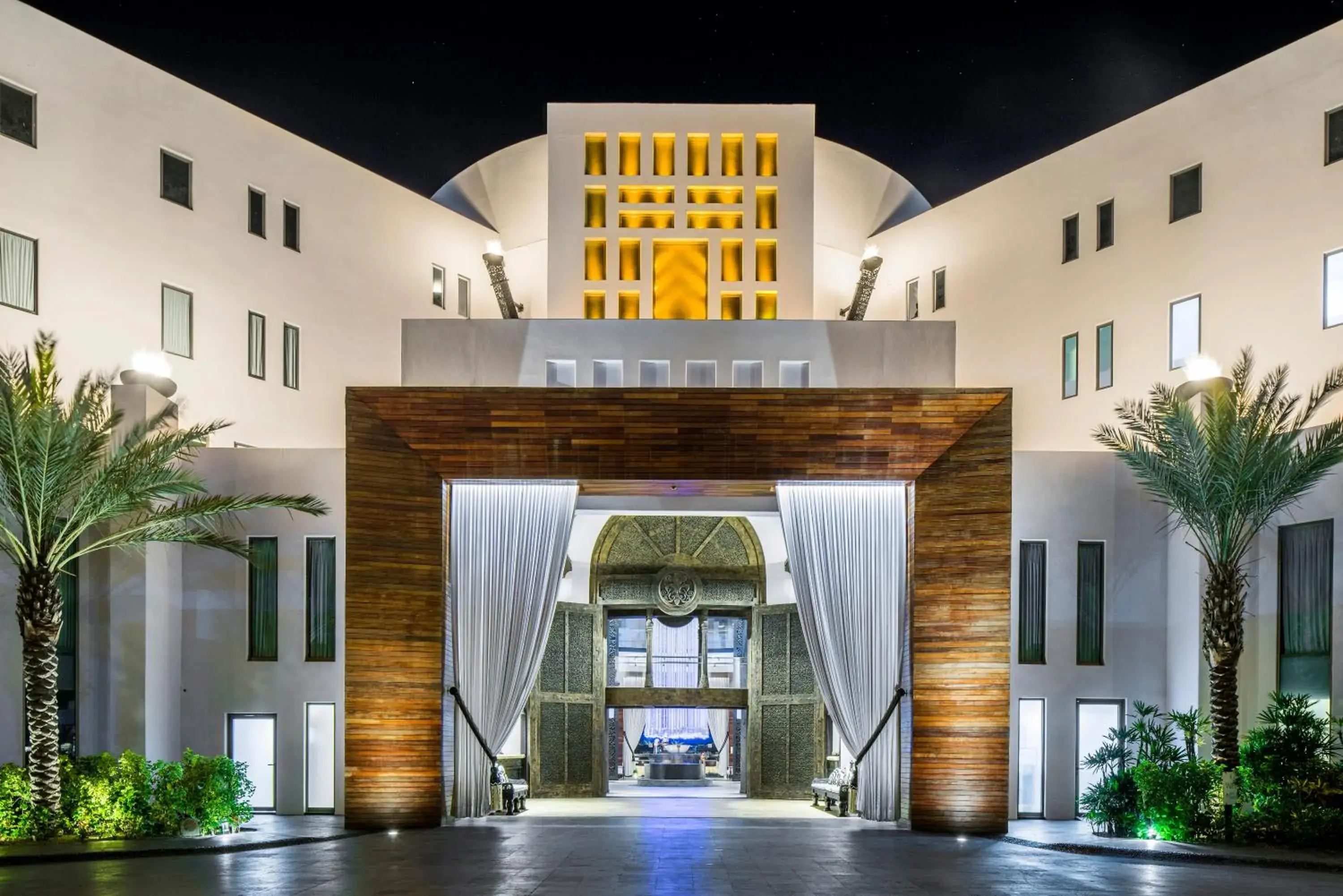 Property building in Hilton Vacation Club Cabo Azul Los Cabos Property building in Hilton Vacation Club Cabo Azul Los Cabos