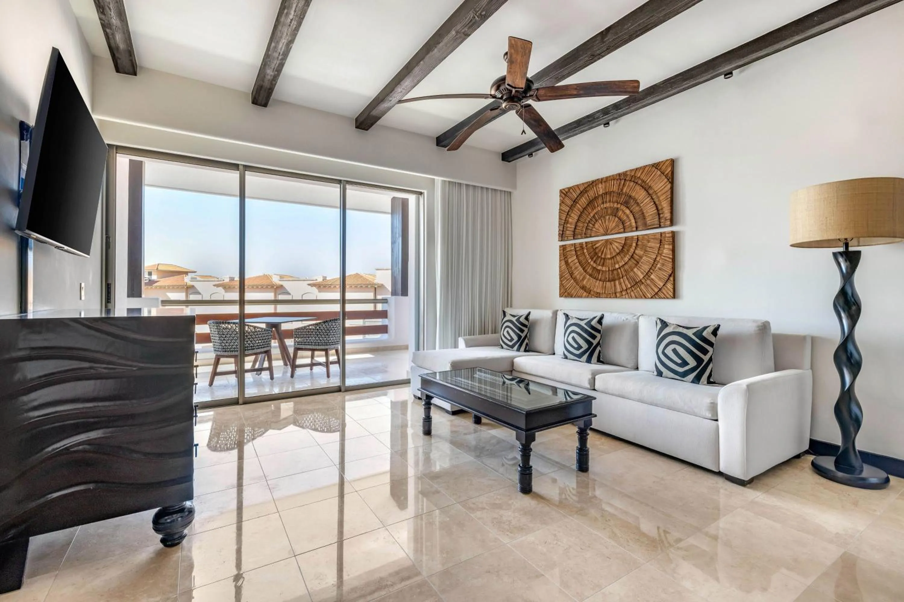 Living room in Hilton Vacation Club Cabo Azul Los Cabos