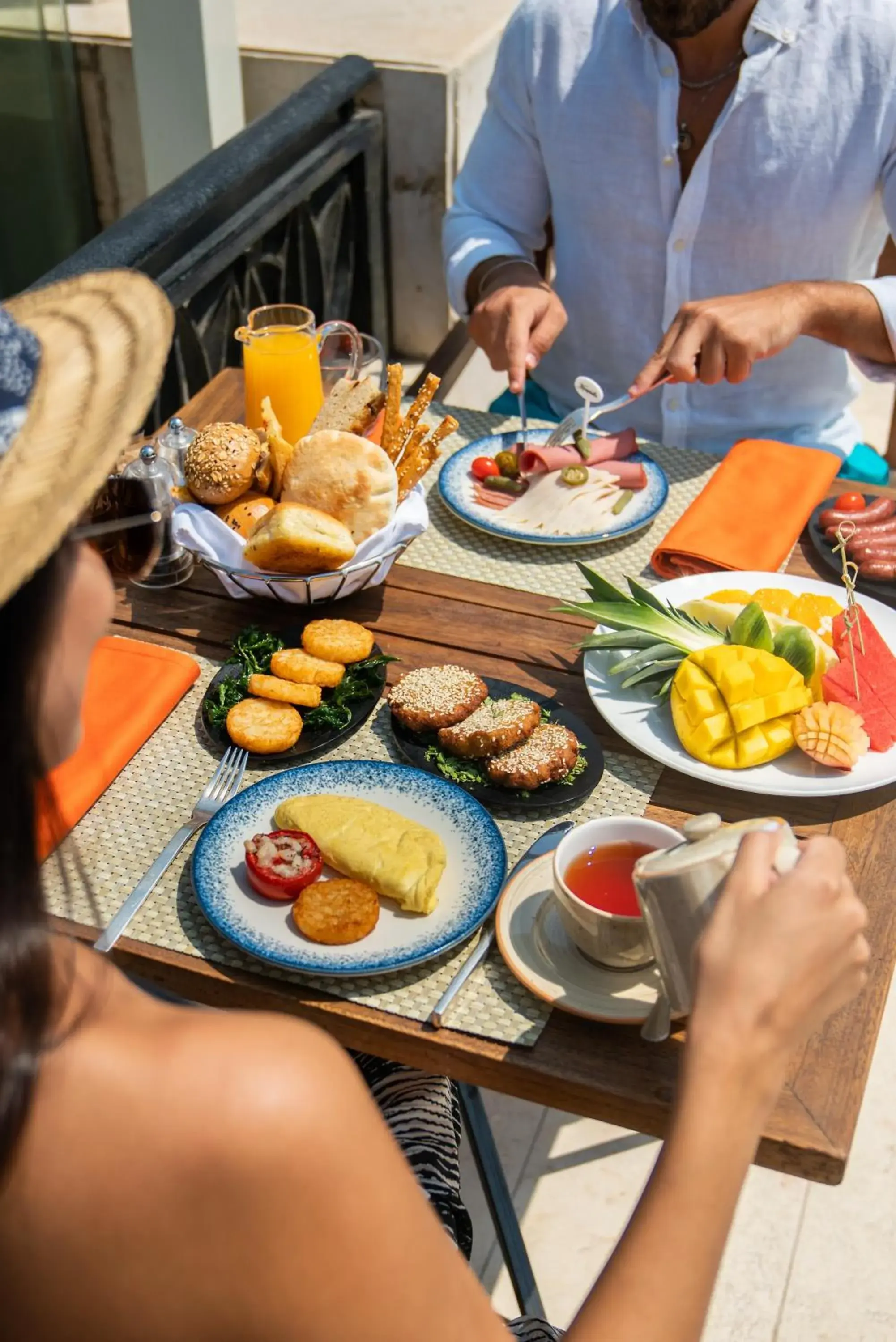 Breakfast in Kempinski Nile Hotel, Cairo Breakfast in Kempinski Nile Hotel, Cairo