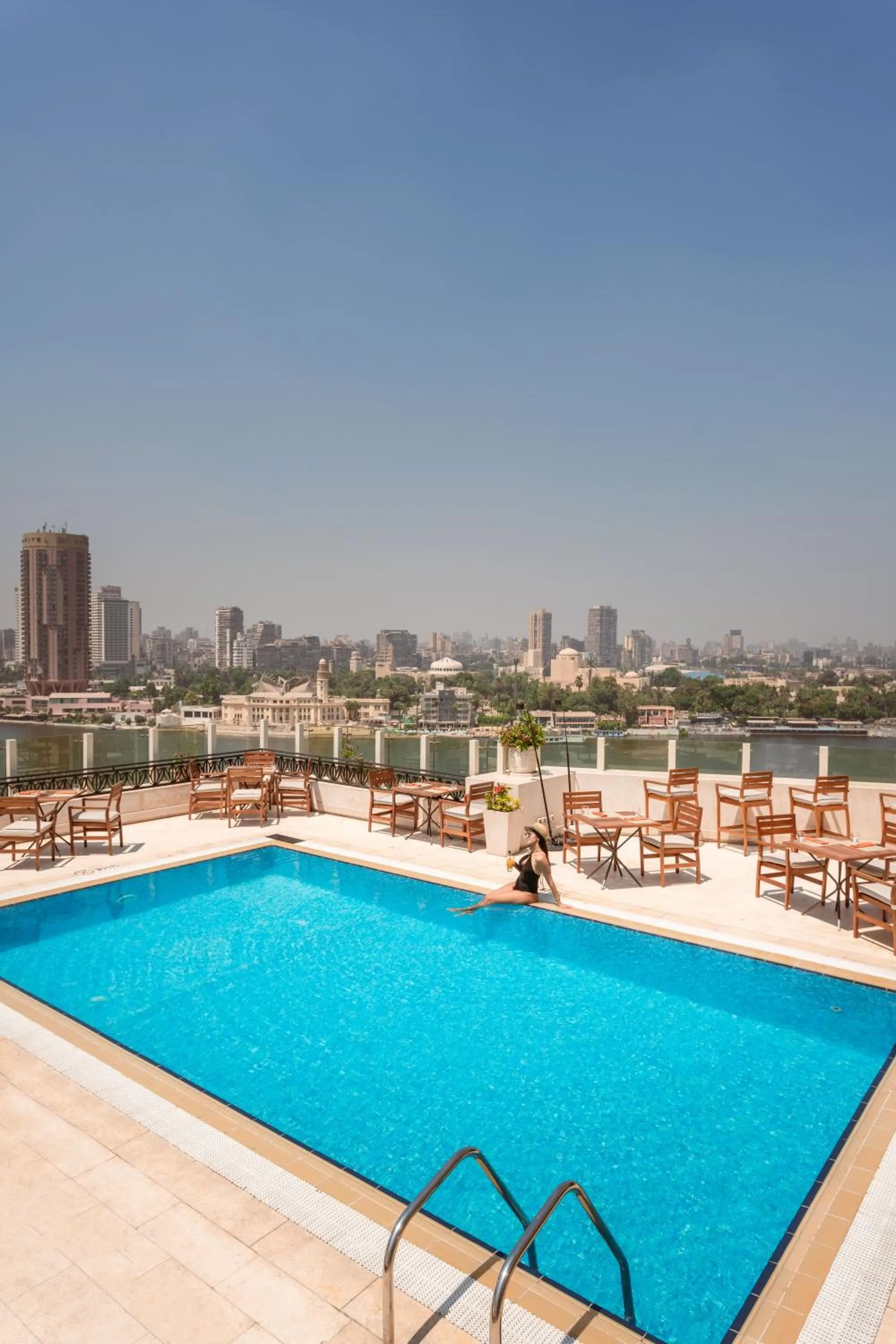 Swimming pool in Kempinski Nile Hotel, Cairo
