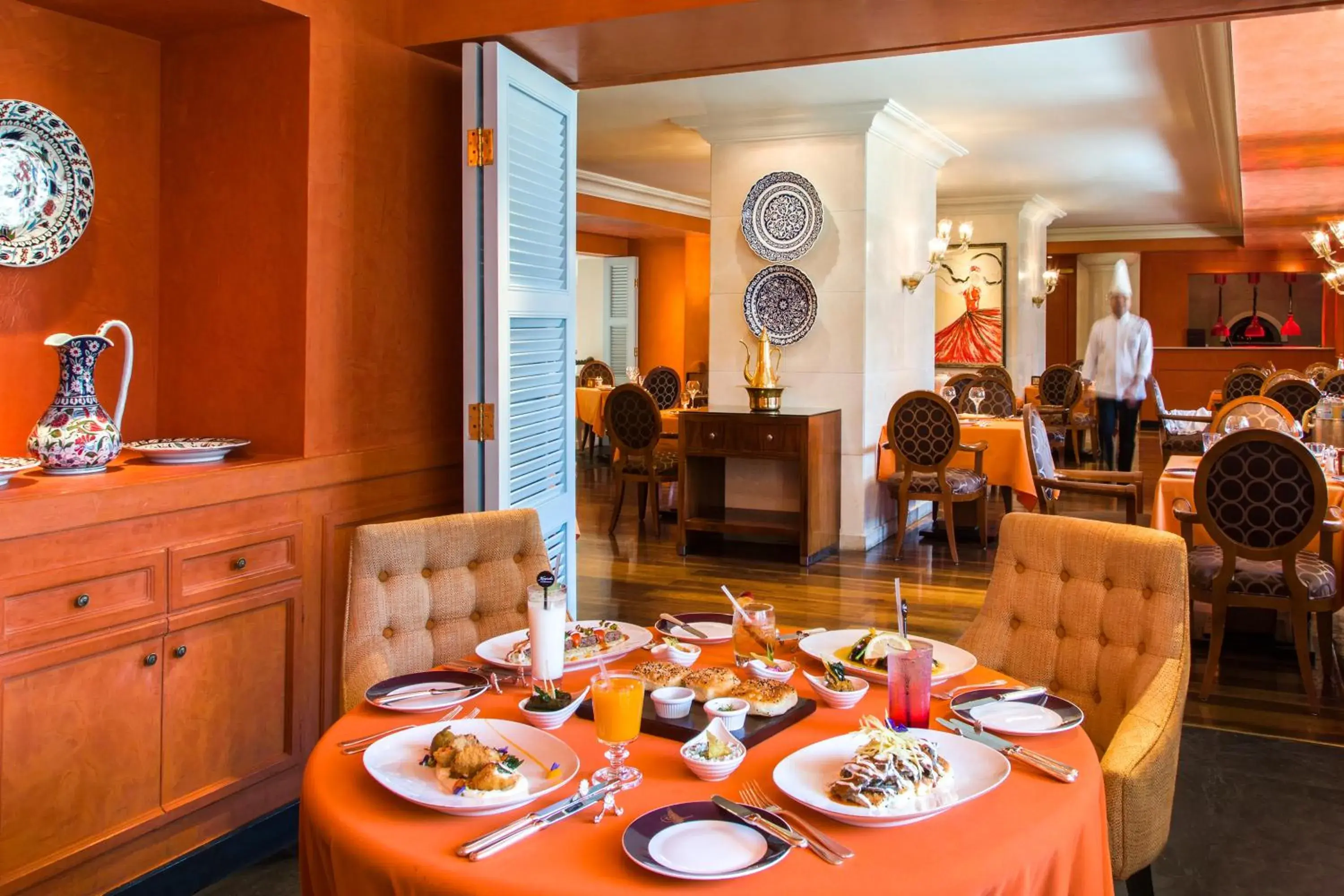 Restaurant/places to eat in Kempinski Nile Hotel, Cairo Restaurant/places to eat in Kempinski Nile Hotel, Cairo