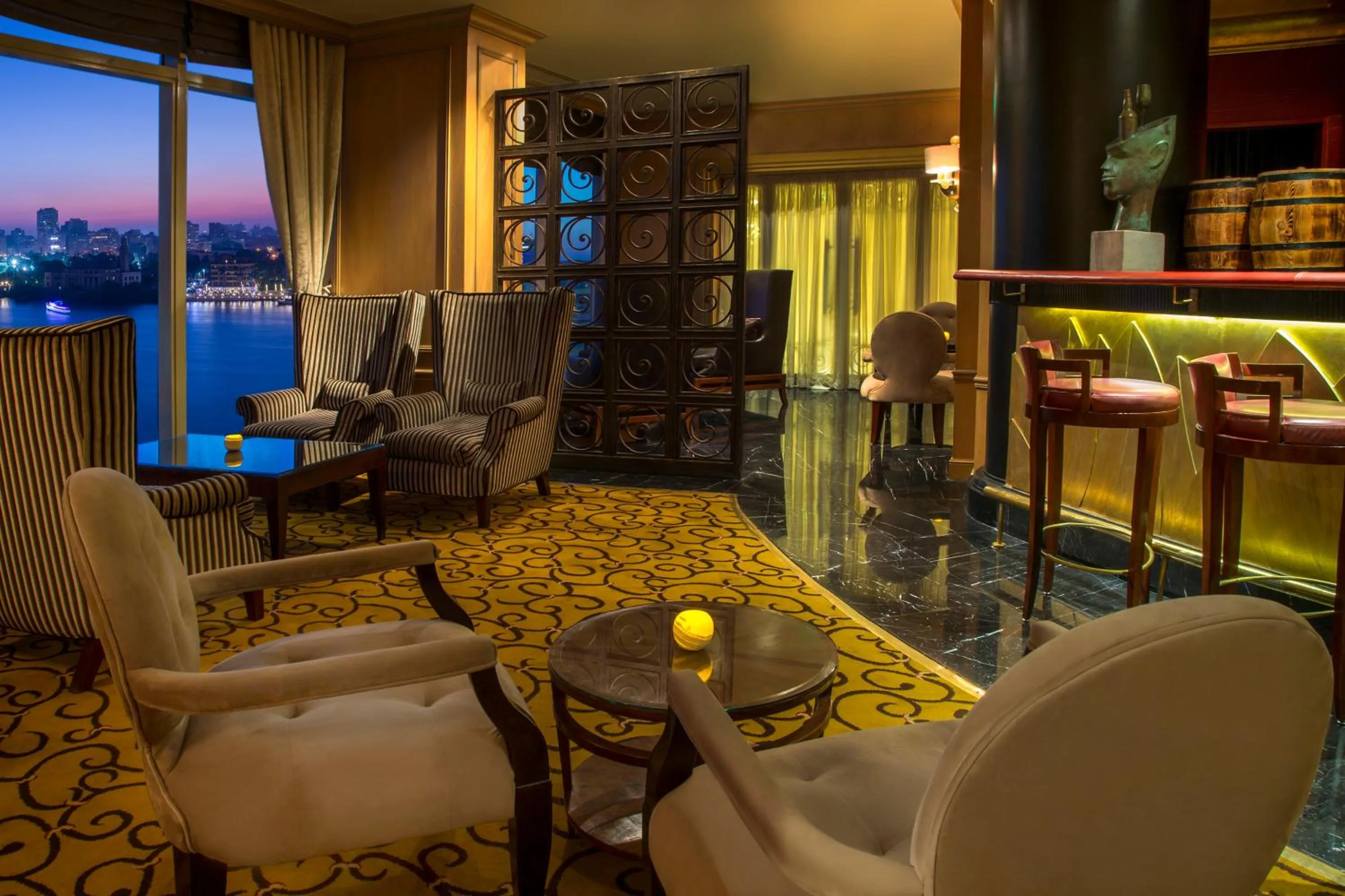 Lounge or bar in Kempinski Nile Hotel, Cairo