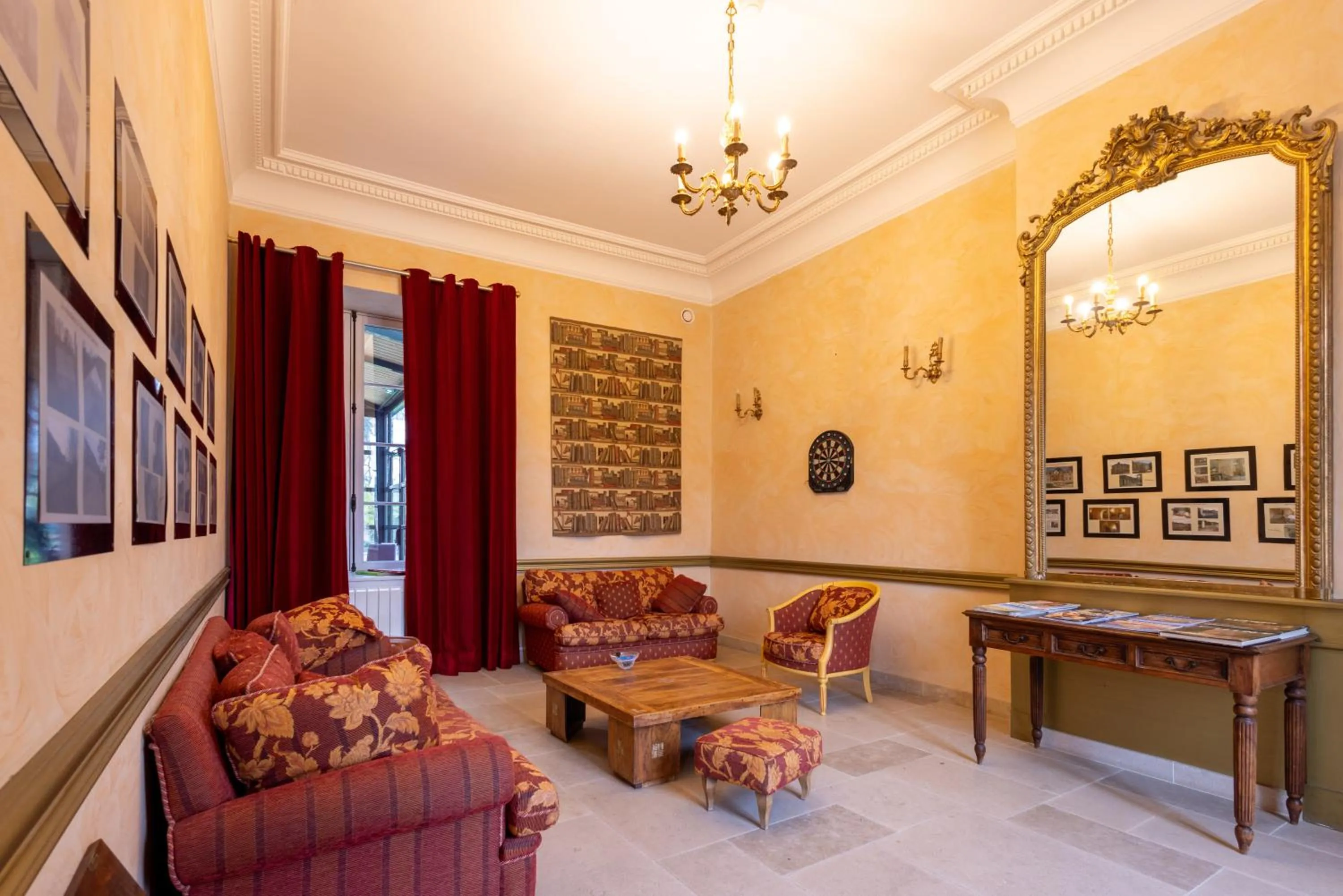 Hôtel & Spa du Domaine des Thômeaux, The Originals Relais