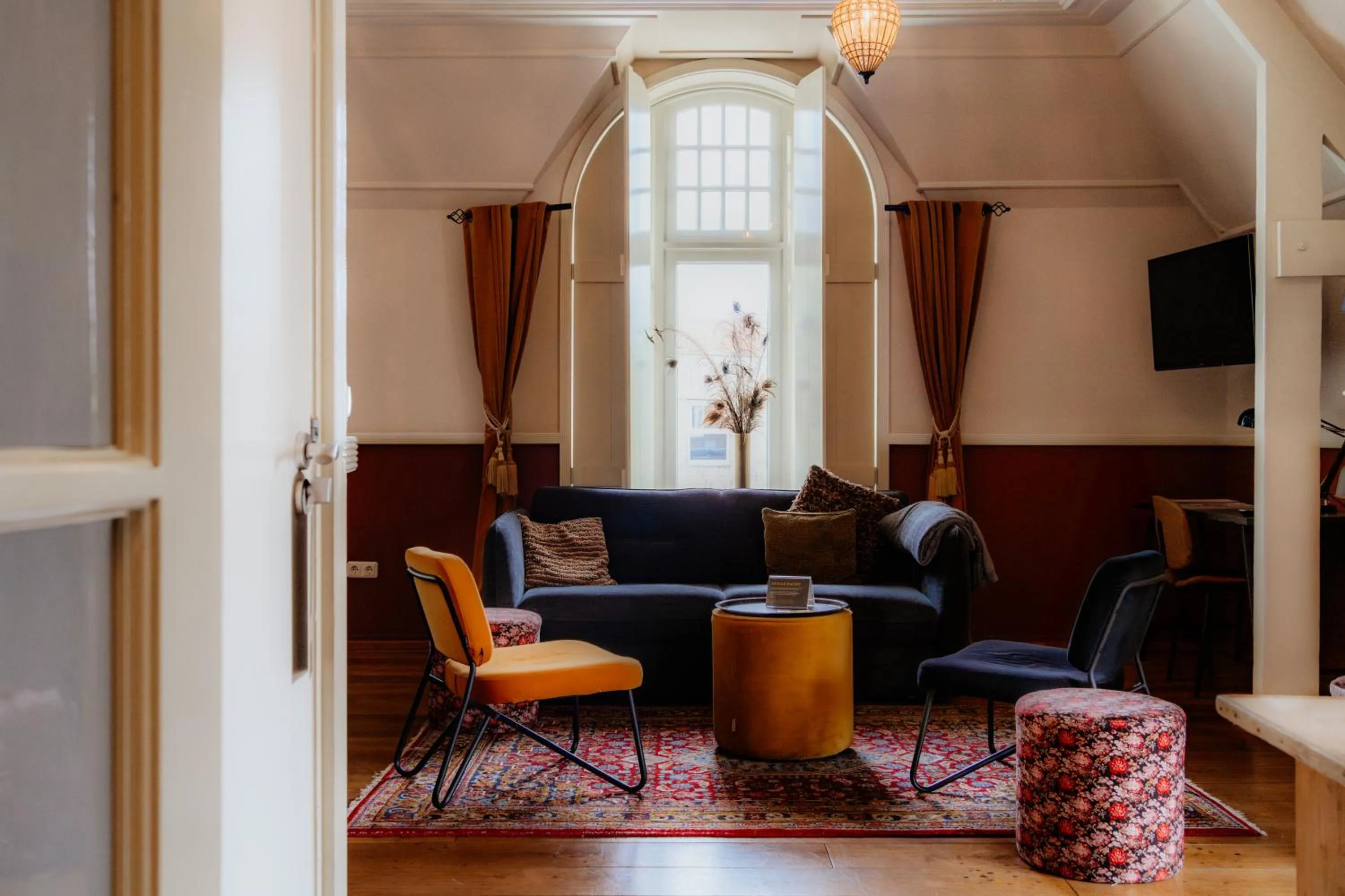 TV and multimedia in Herberg d'n brouwer