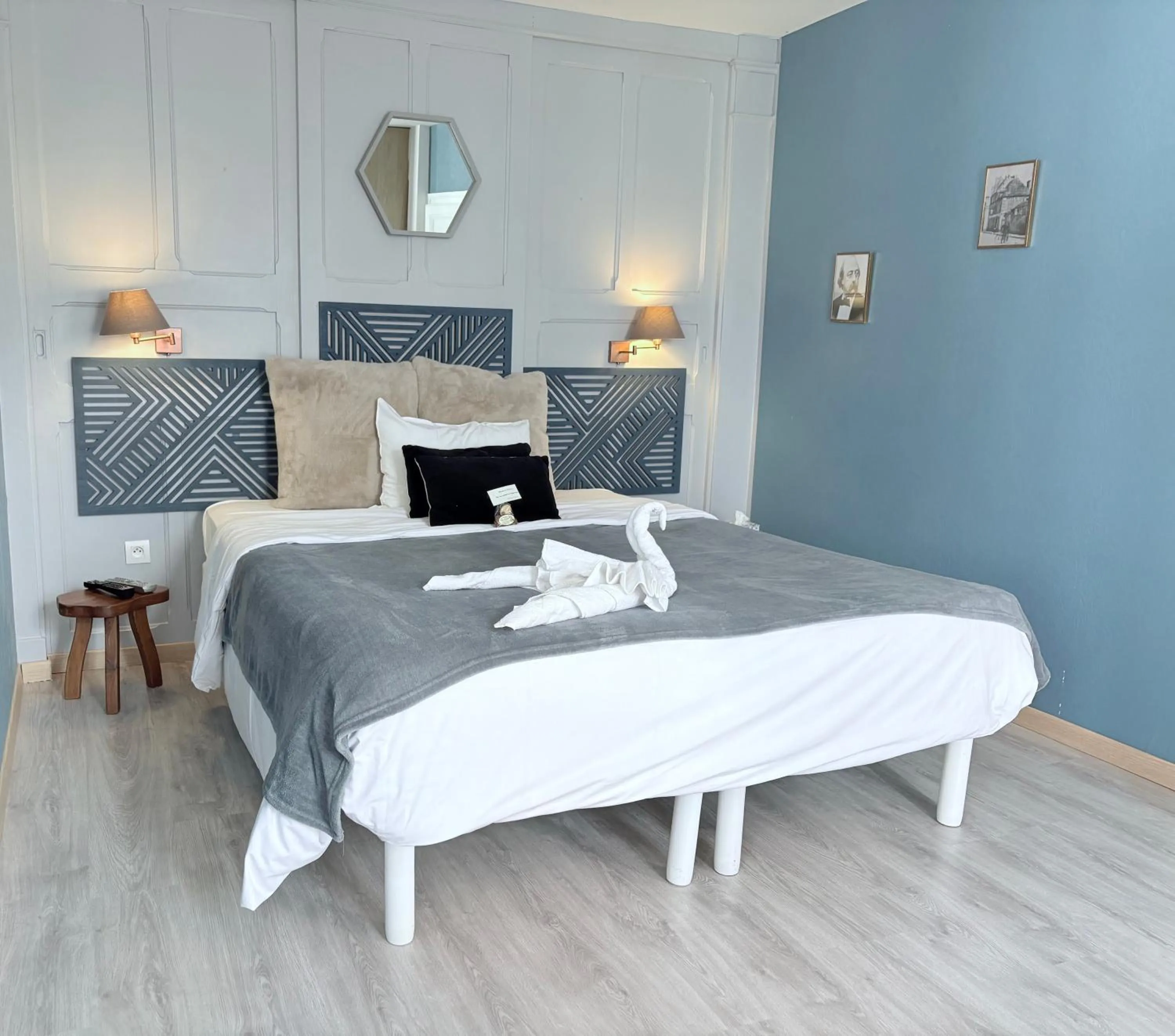 Bed in Au Richebourg Nogent