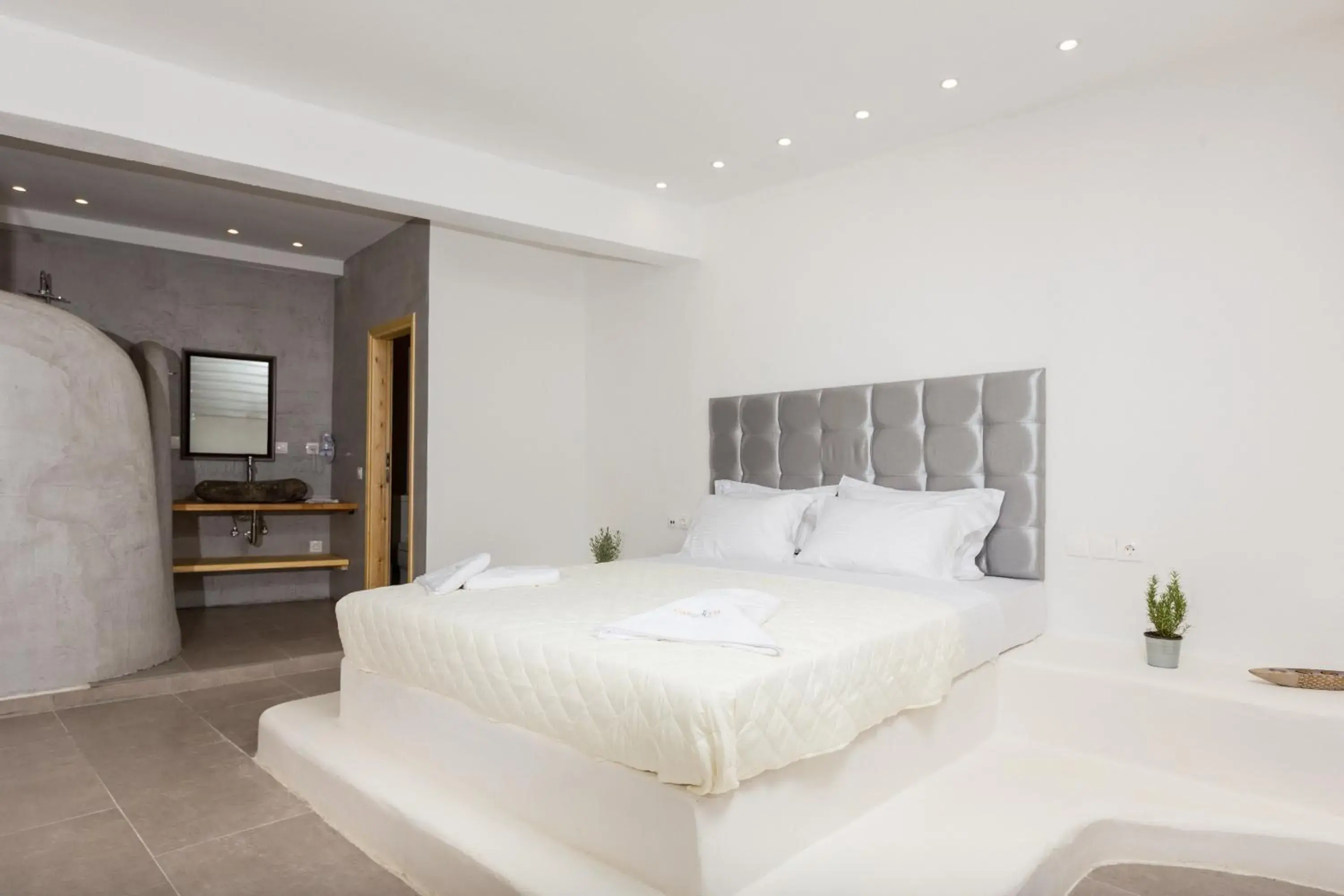 Bedroom, Bed in Anamar Kea Boutique Bedroom, Bed in Anamar Kea Boutique