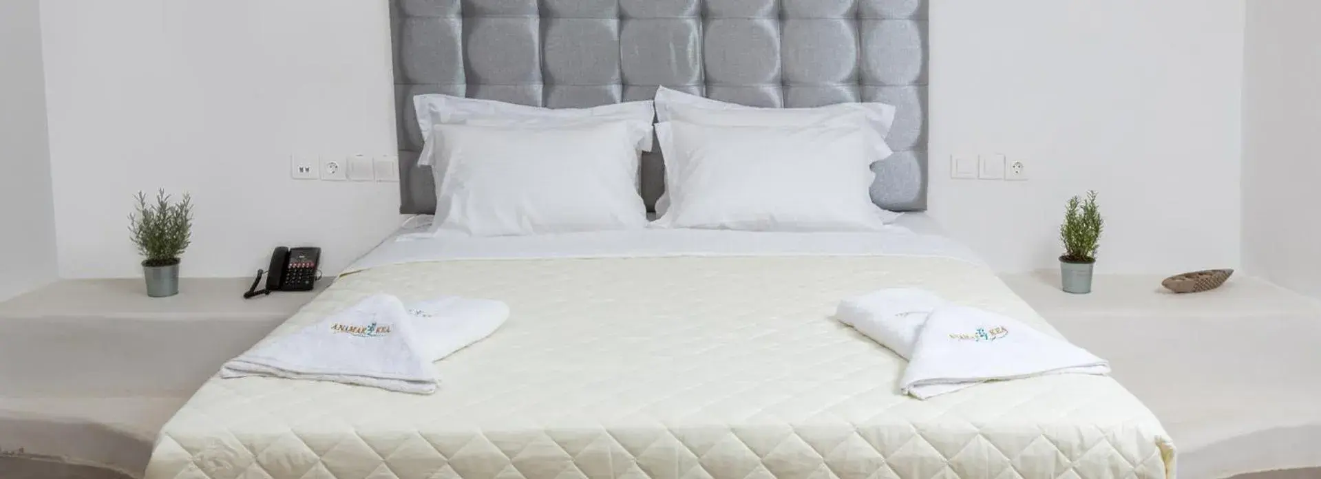 Bed in Anamar Kea Boutique Bed in Anamar Kea Boutique