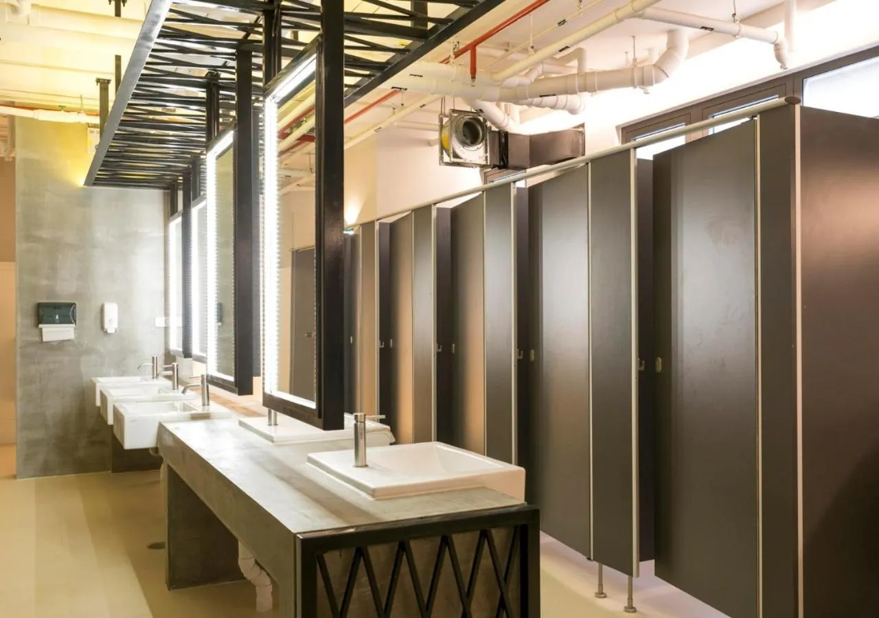 Bathroom in Lub d Siem Reap - Near Pub Street & Angkor Wat