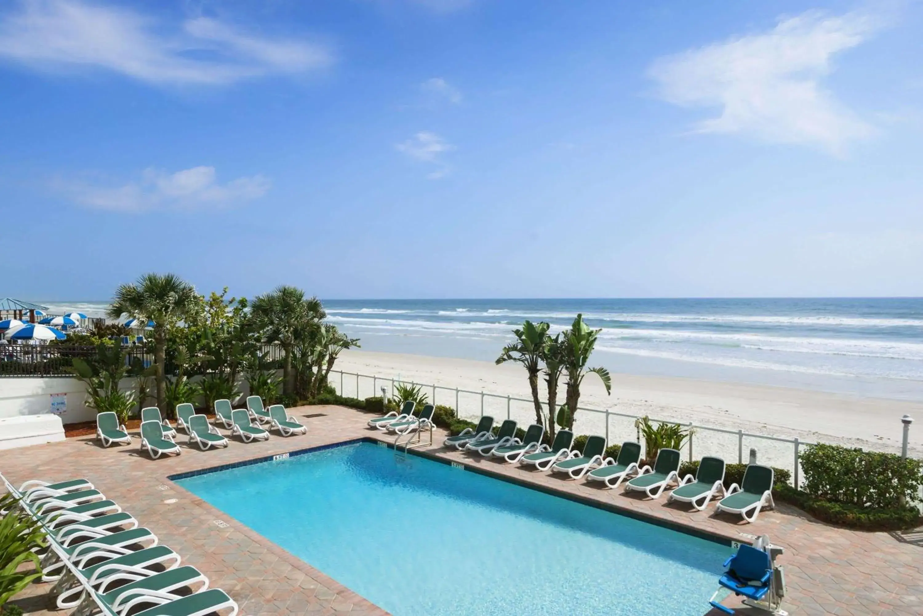 Pool view in Days Inn by Wyndham Daytona Oceanfront Pool view in Days Inn by Wyndham Daytona Oceanfront