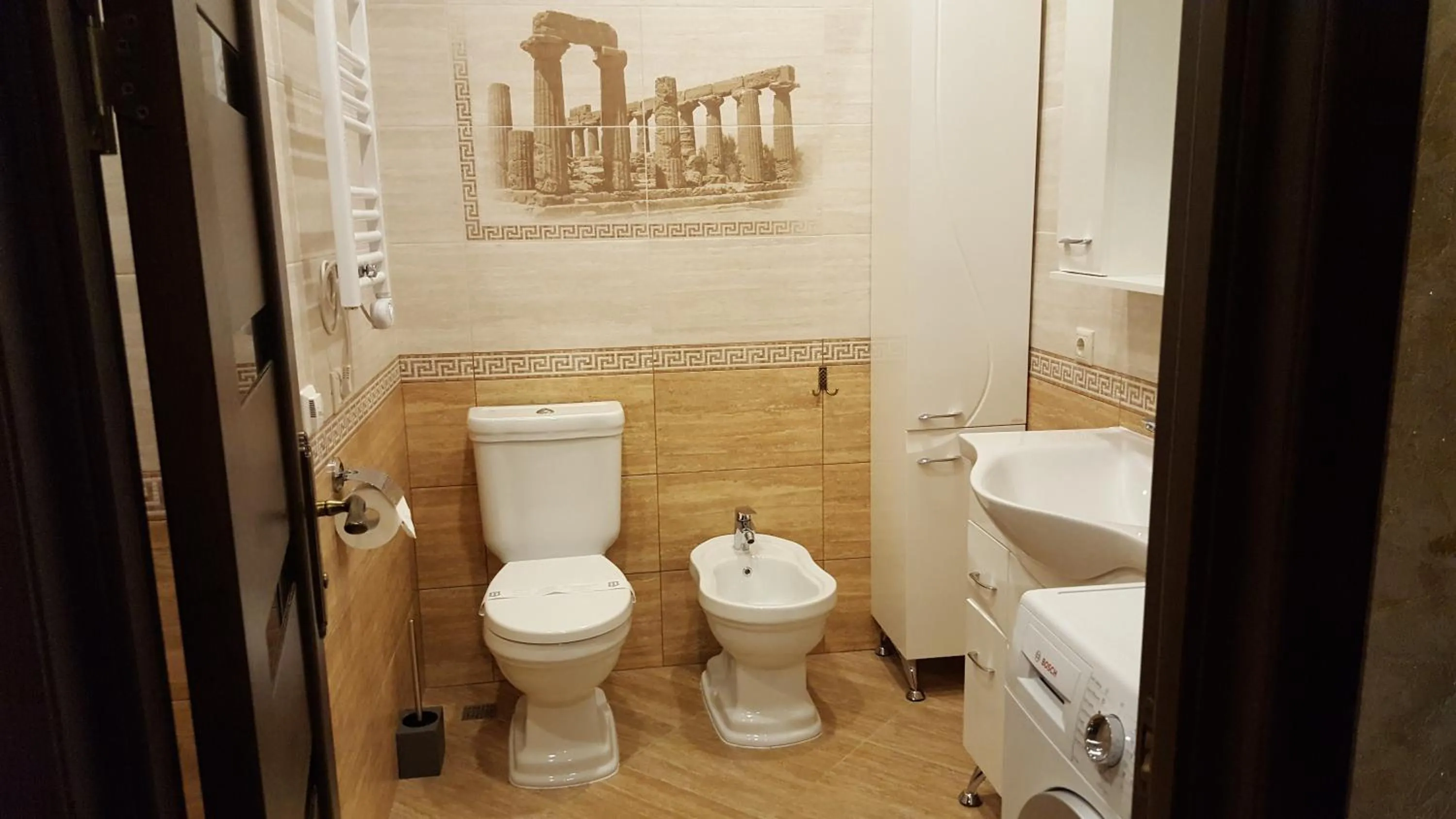 Toilet in Mimino Apartment Deluxe First Line (C II)