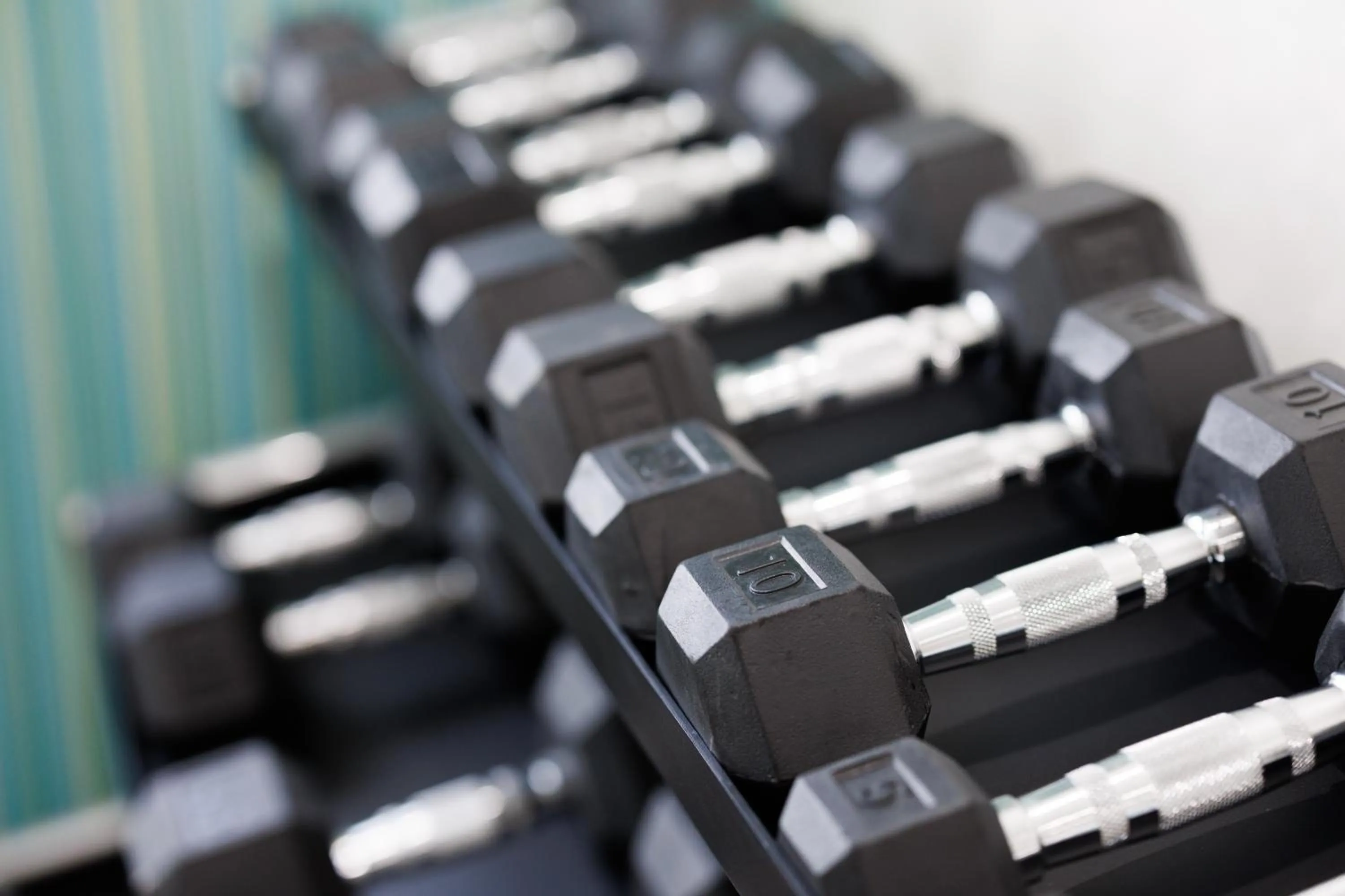 Fitness centre/facilities in Holiday Inn Express & Suites Mountain View Silicon Valley by IHG