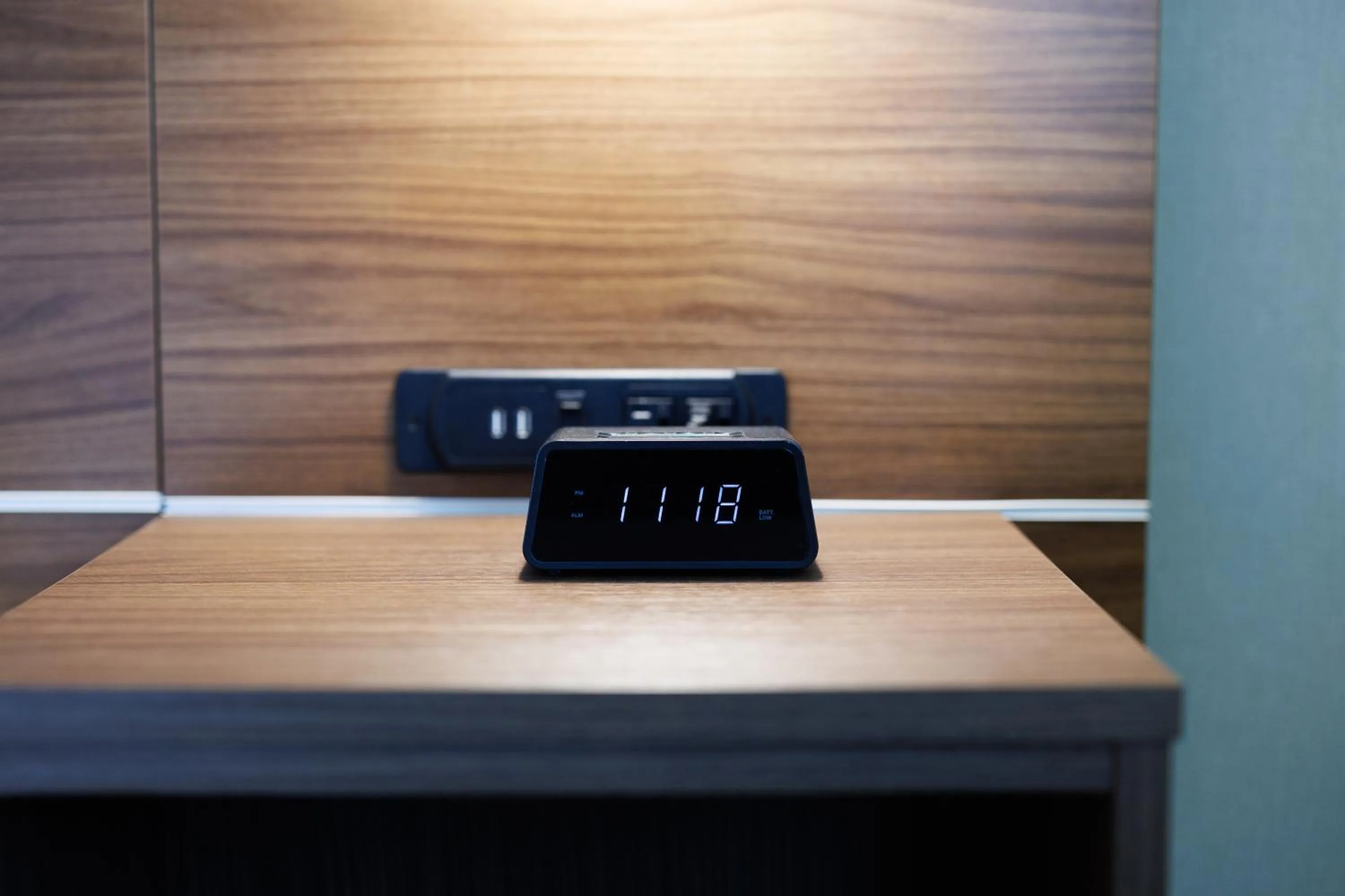 Guests in Holiday Inn Express & Suites Mountain View Silicon Valley by IHG