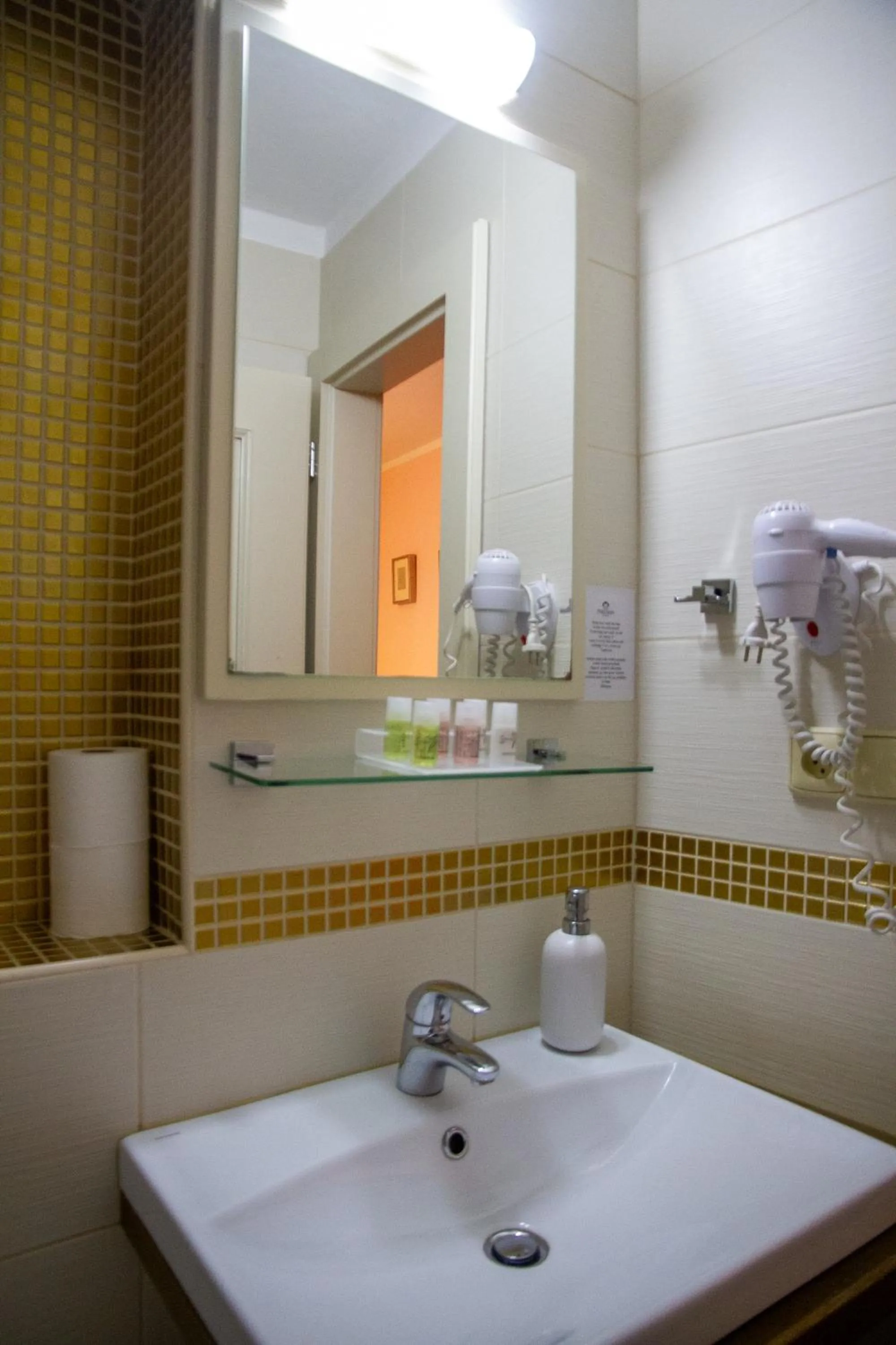 Bathroom in Hotel Peregrin