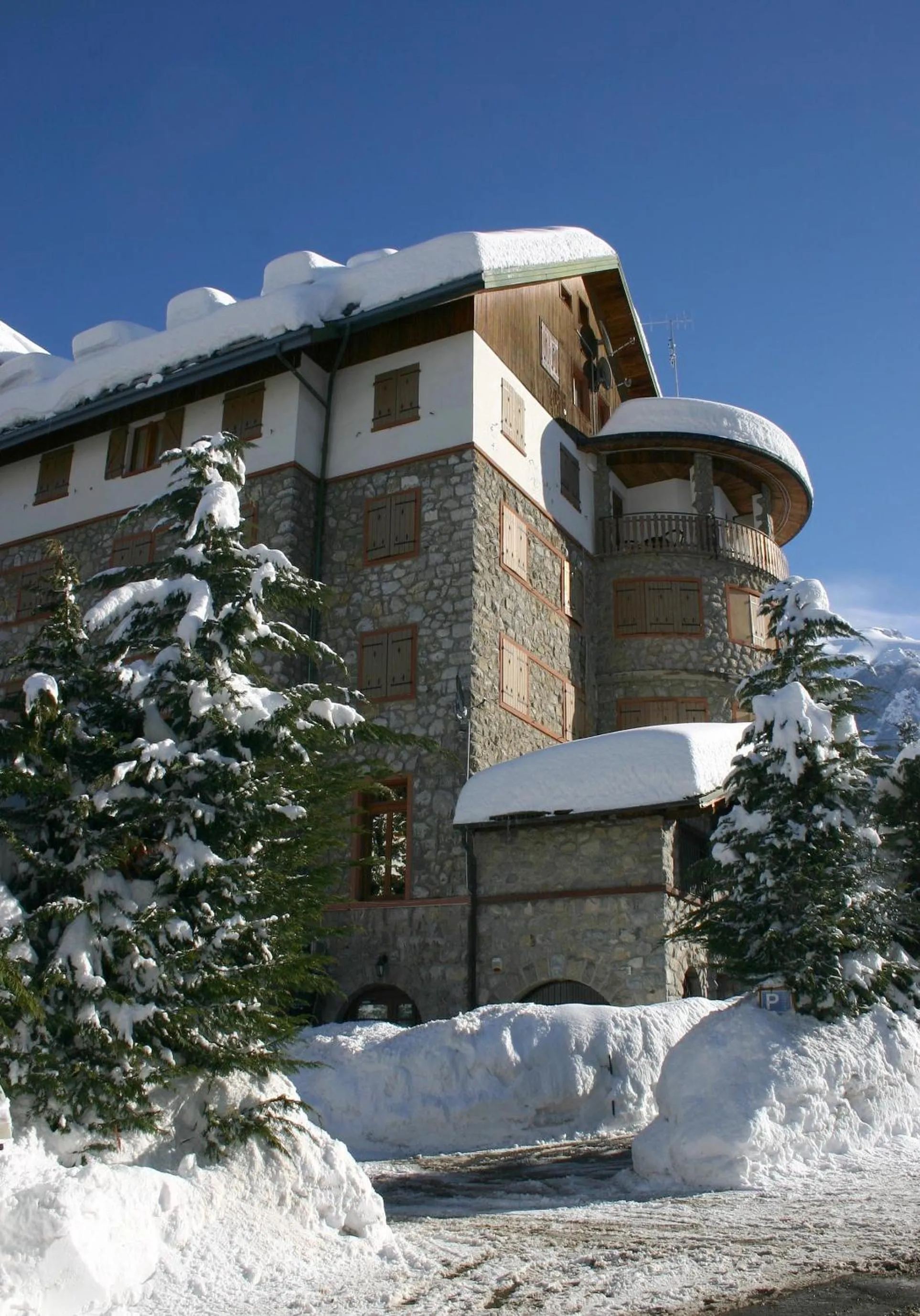 Facade/entrance in Grand Hotel Principe