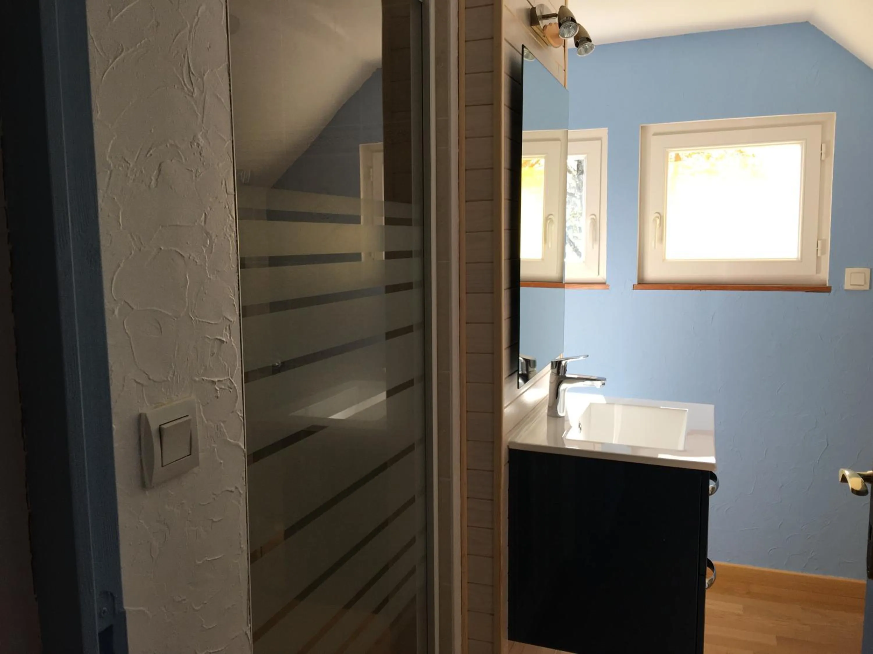 Shower in Les chambres de La Métairie du Dick