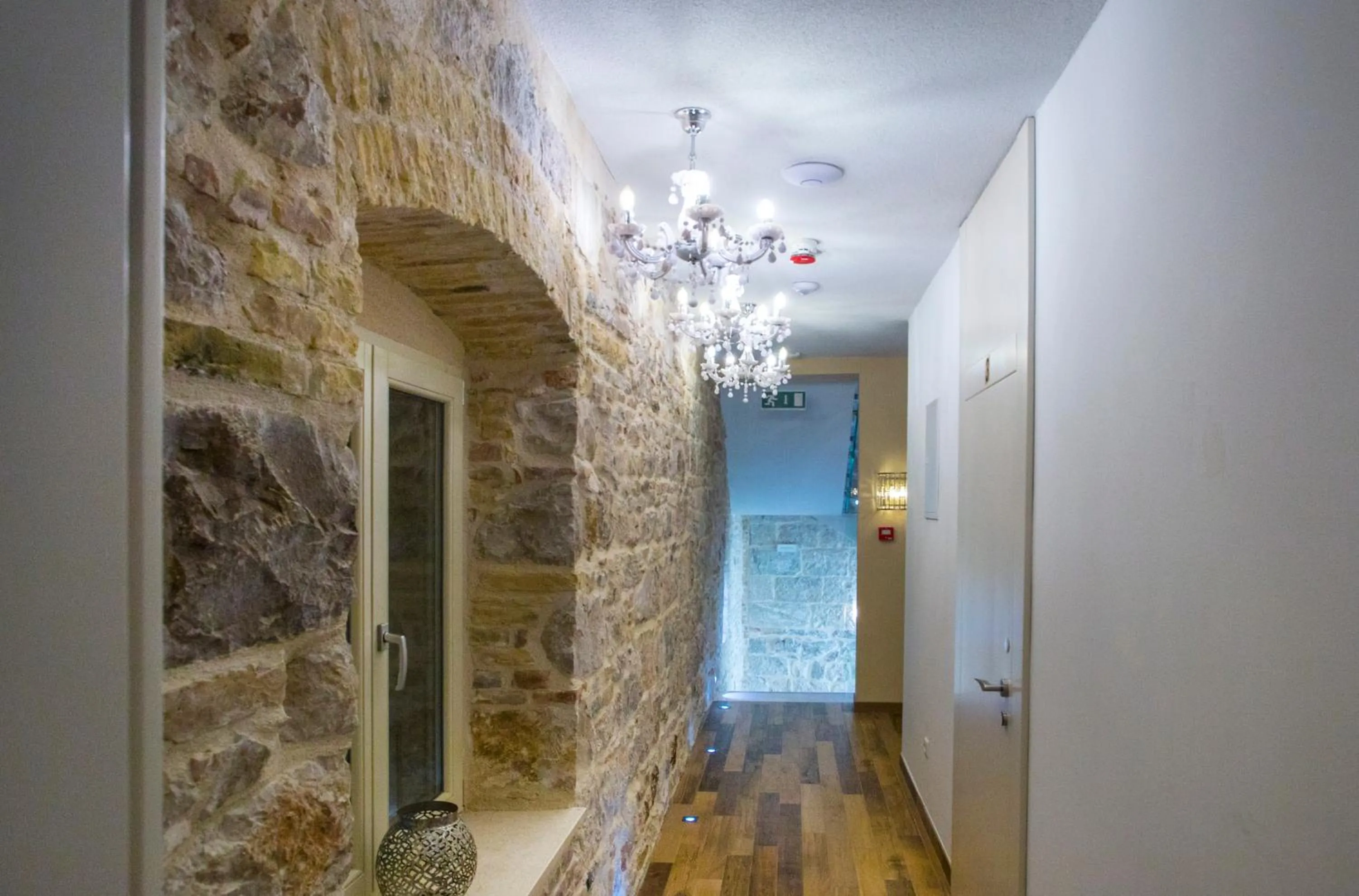 Decorative detail in Aspalathos Residence