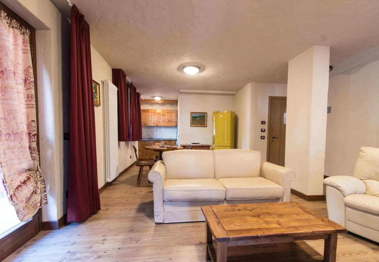 Limone Palace Aparthotel