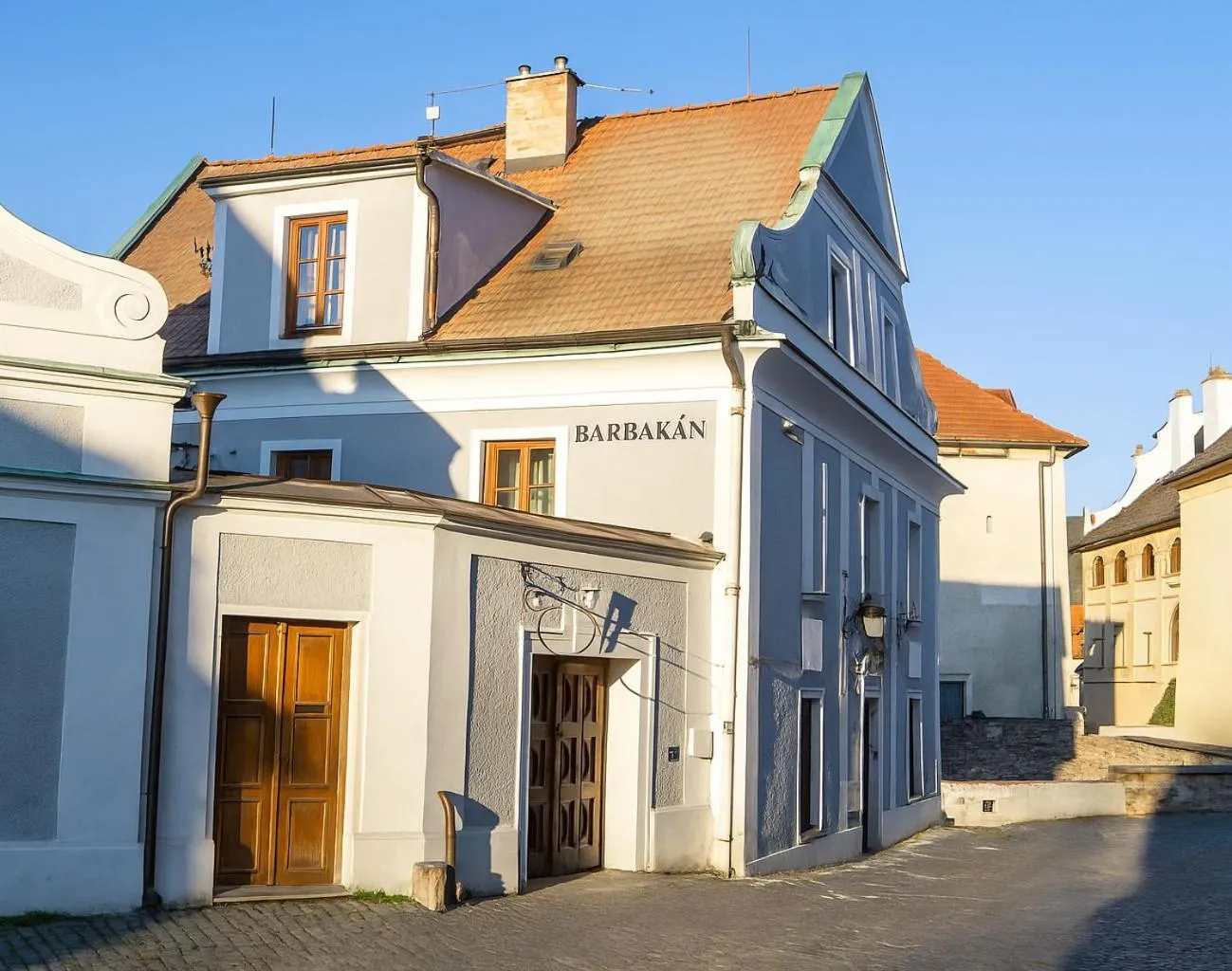 Property building in Hotel Barbakan