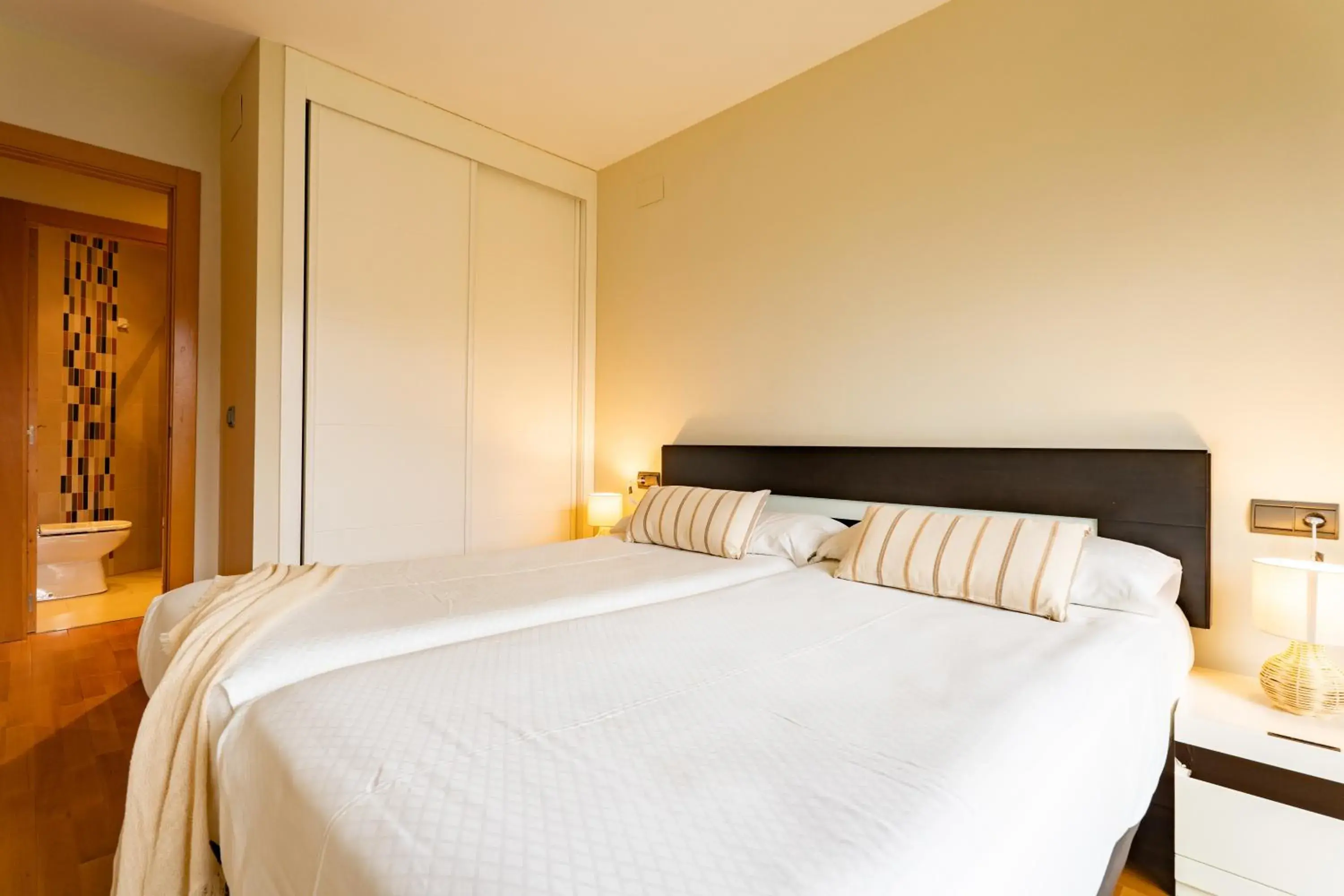 Bed in Apartamentos Albatros Bed in Apartamentos Albatros