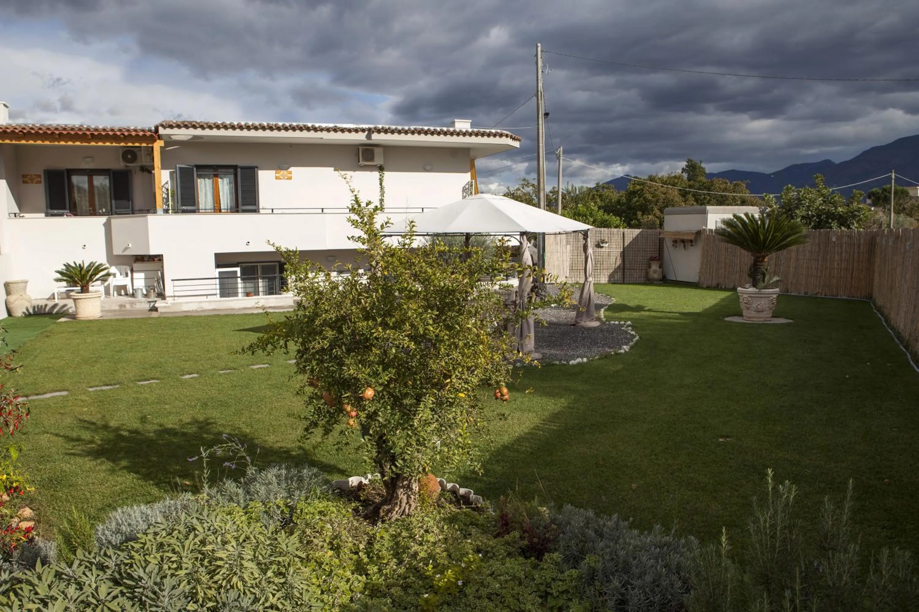 Natural landscape in Pompei Gryllus