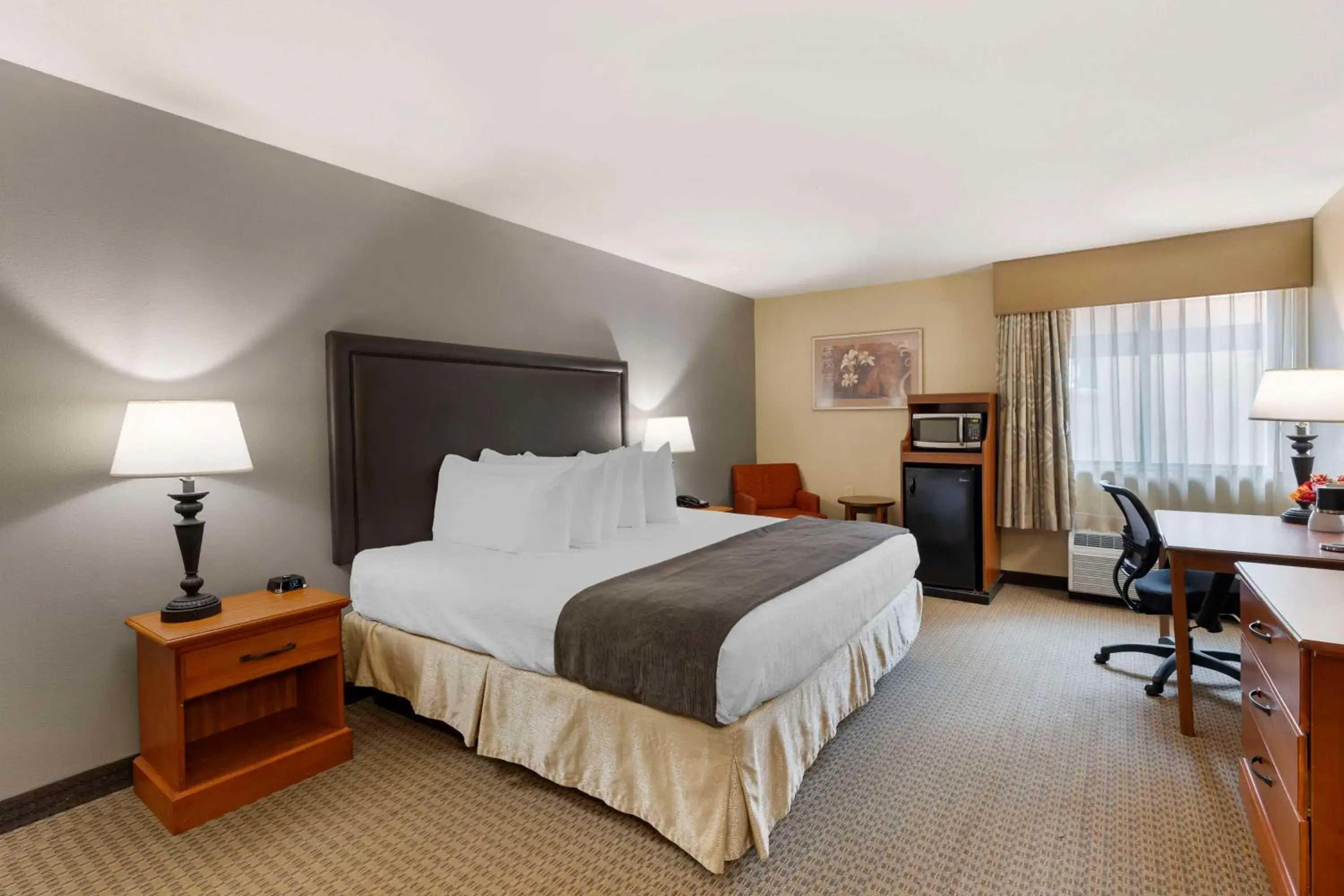 Bedroom, Bed in Best Western Plus The Charles Hotel Bedroom, Bed in Best Western Plus The Charles Hotel