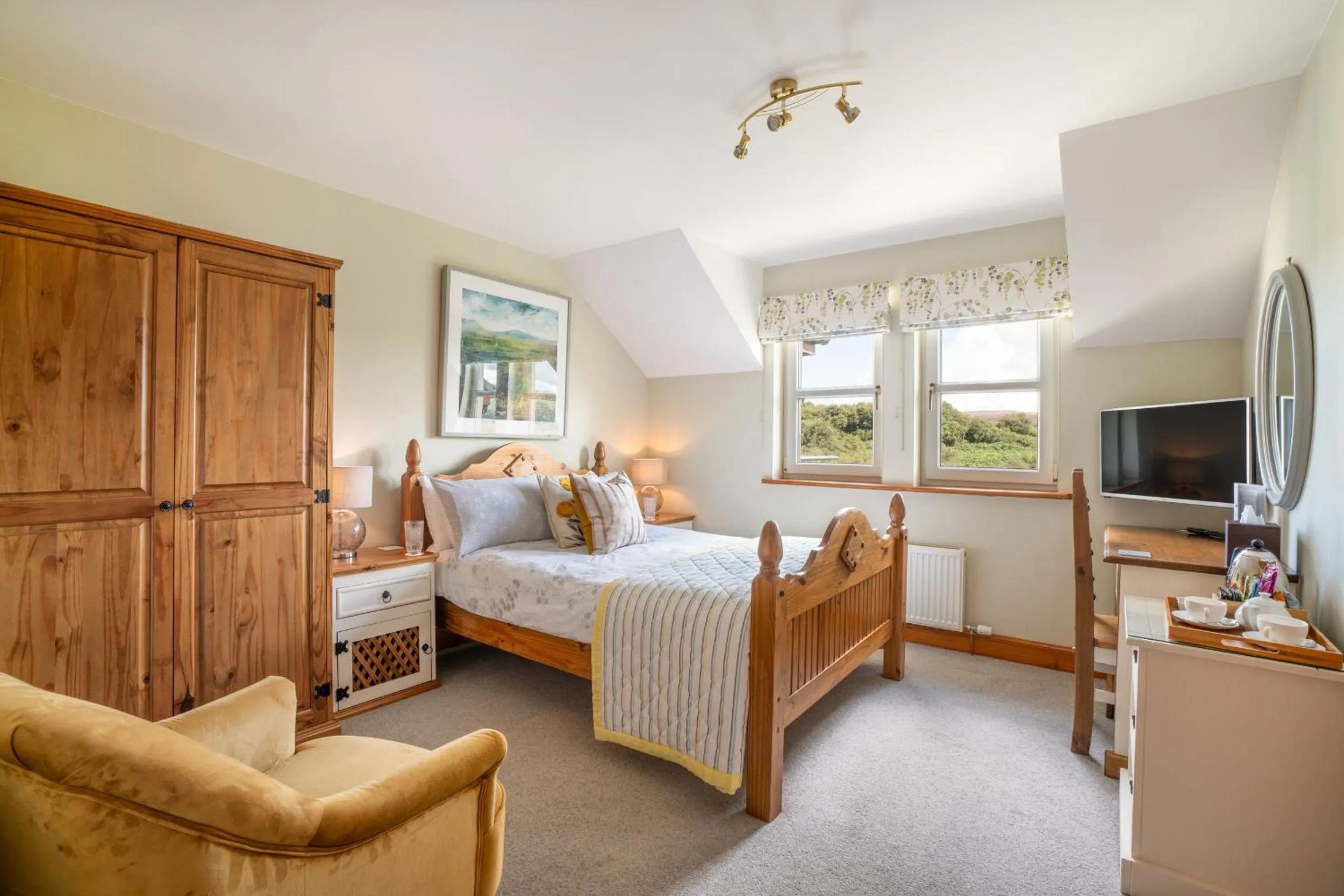 Bedroom, Bed in Killoran House