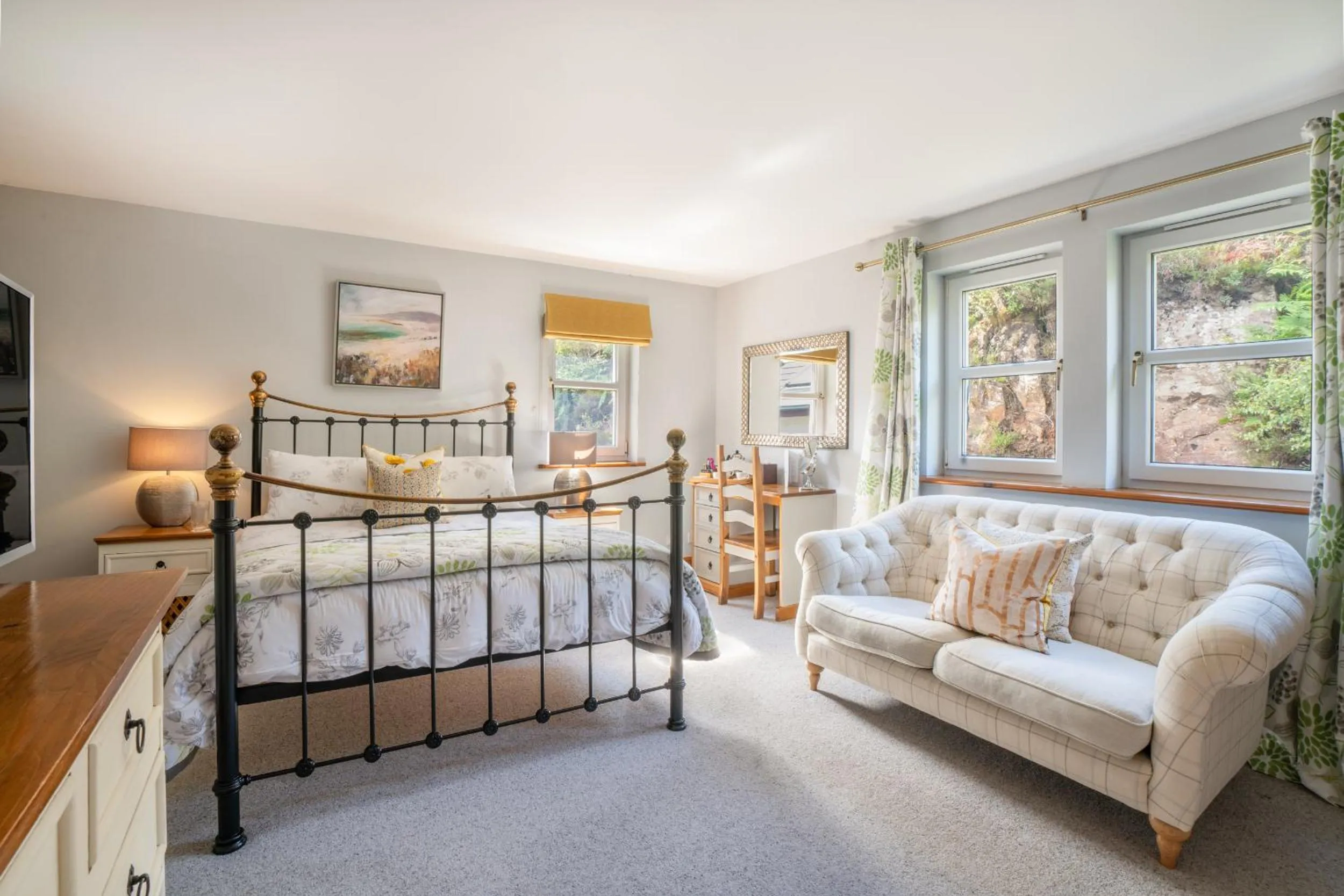 Bedroom, Bed in Killoran House