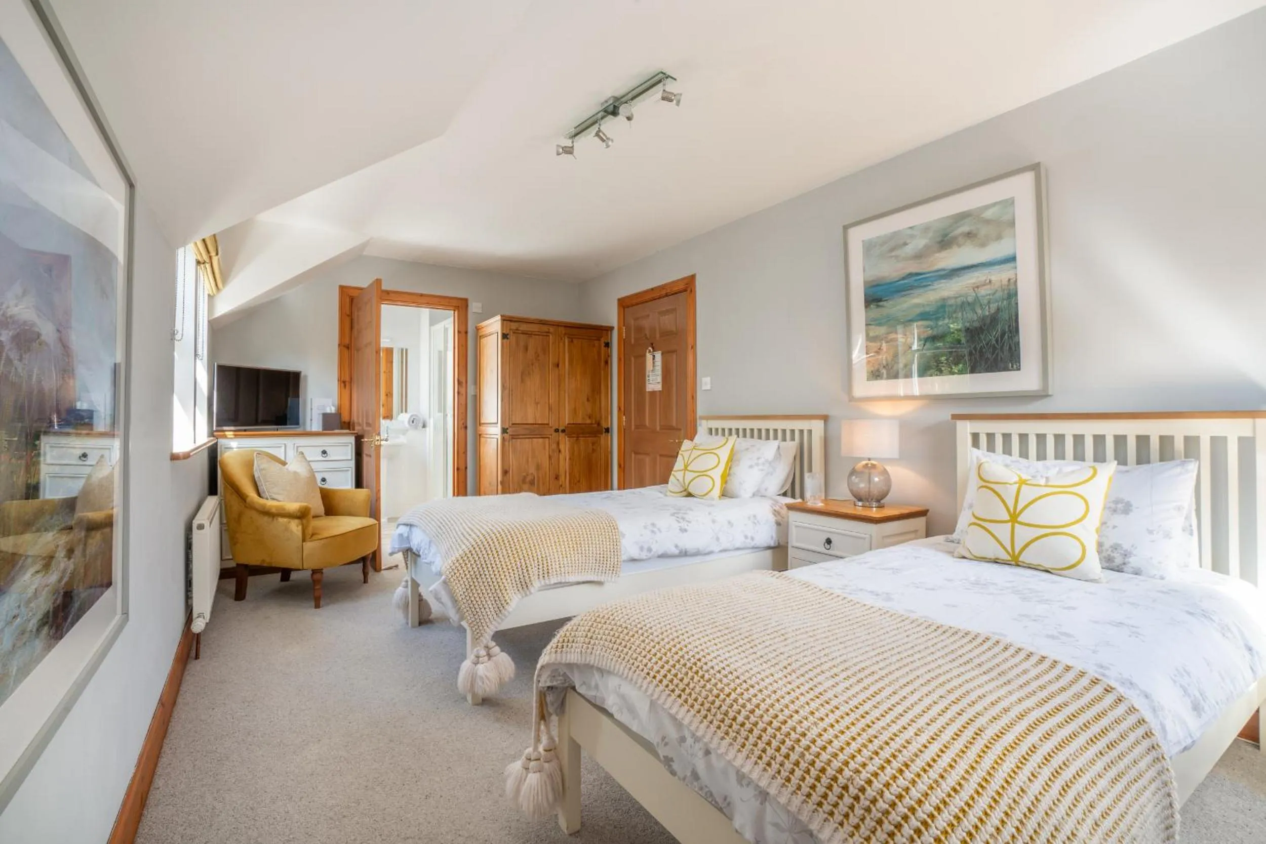 Bedroom, Bed in Killoran House
