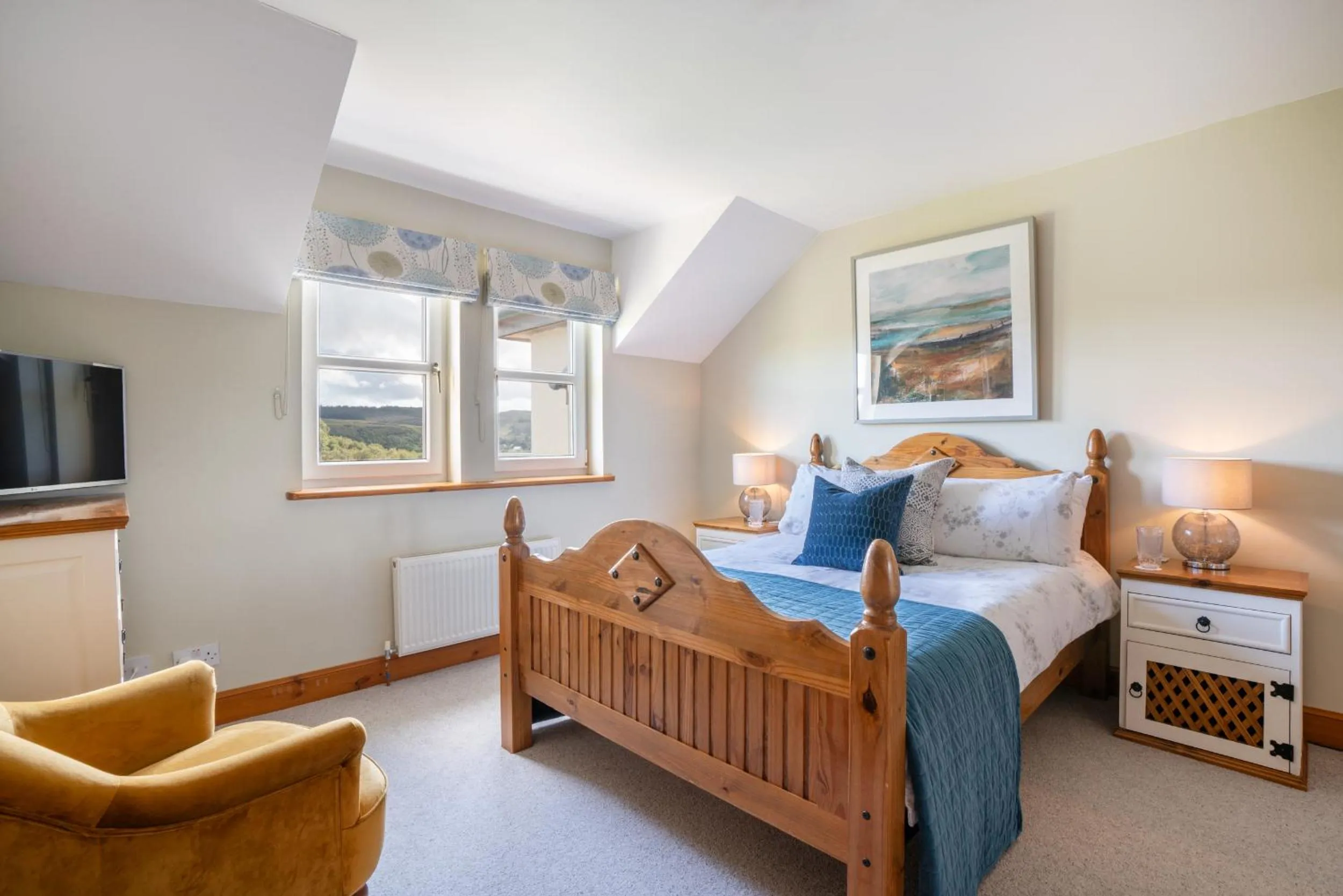 Bedroom, Bed in Killoran House