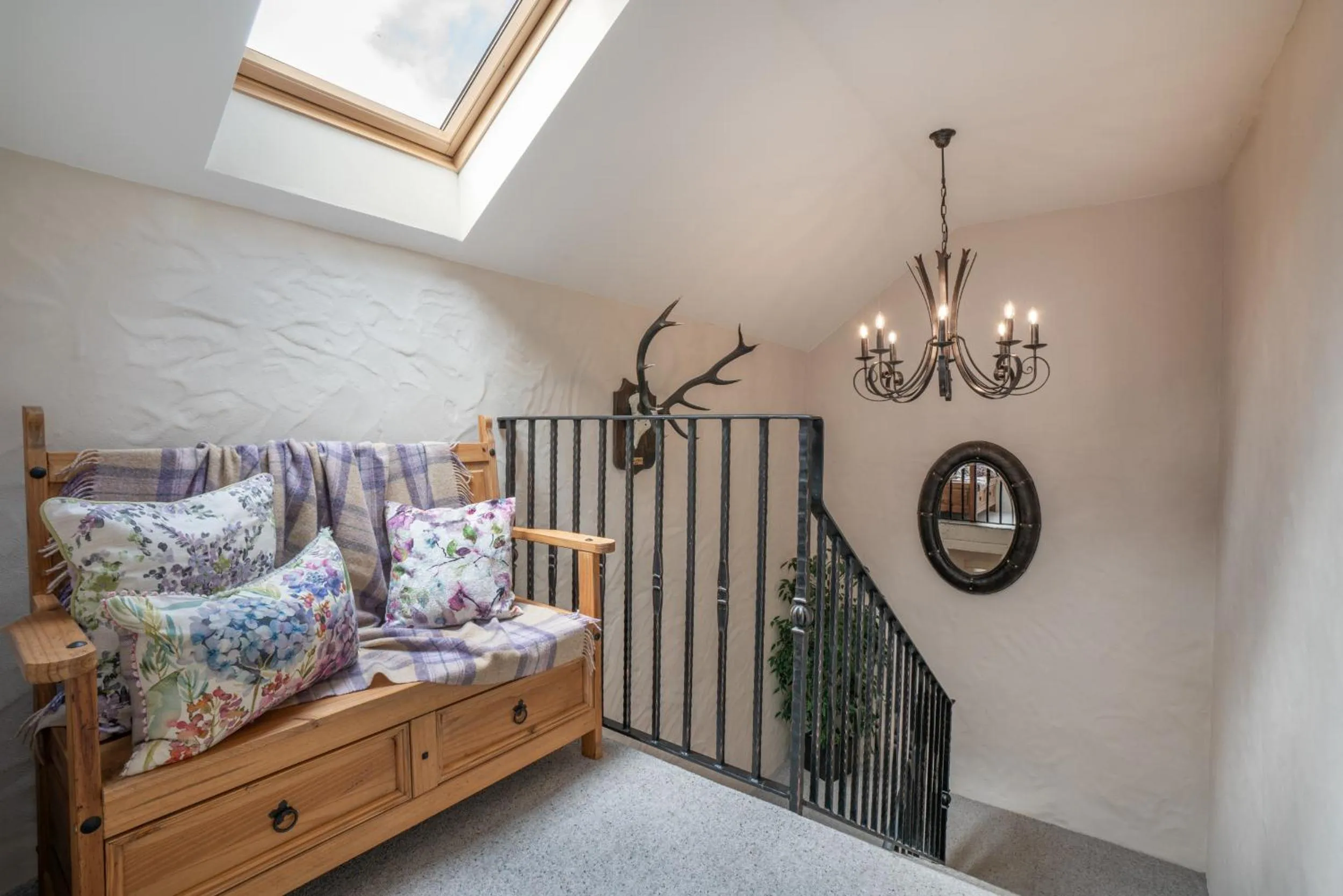 Property building, Bed in Killoran House
