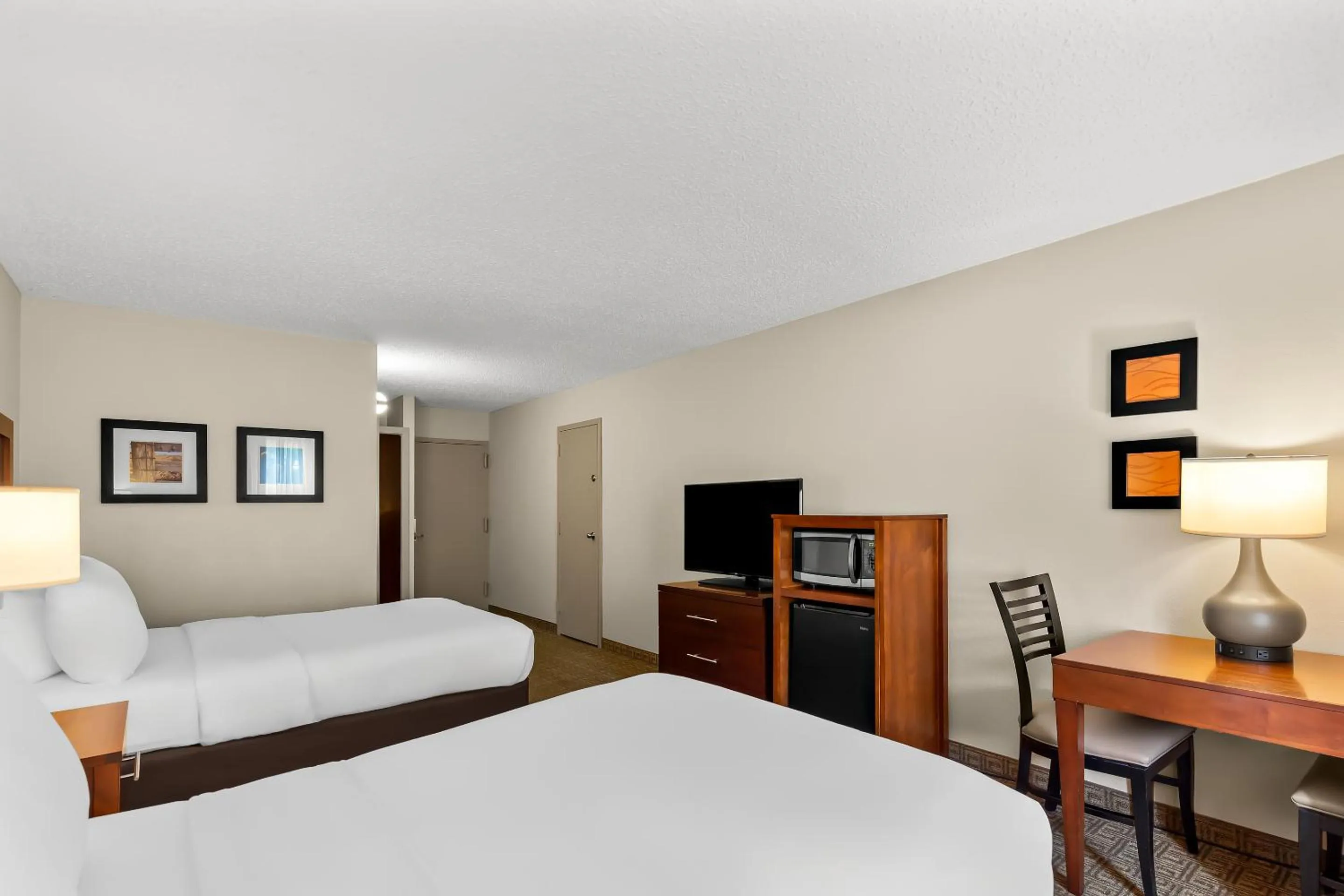 Bed in Comfort Inn St Louis - Westport Event Center