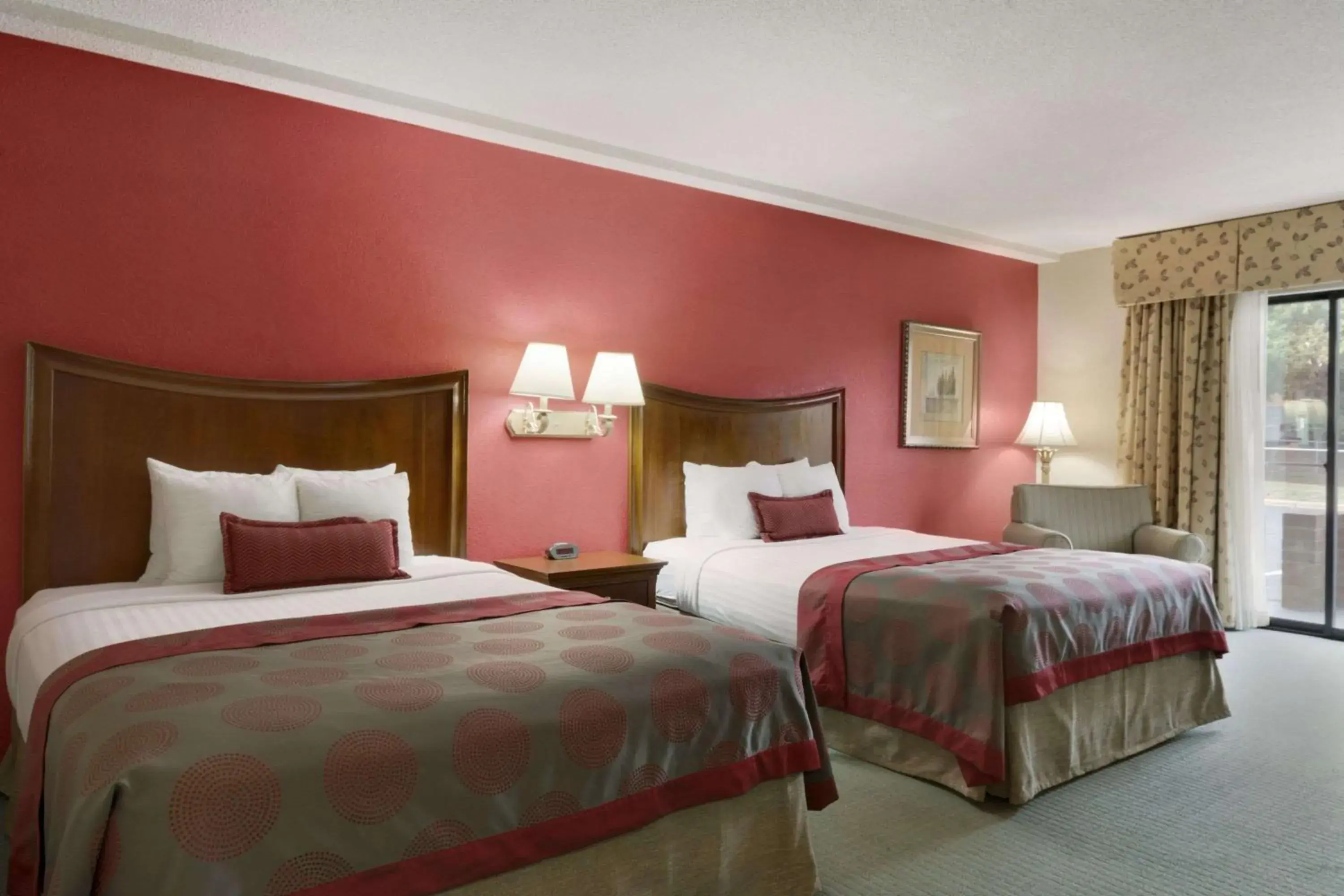 Photo of the whole room, Bed in Ramada by Wyndham Raleigh Photo of the whole room, Bed in Ramada by Wyndham Raleigh