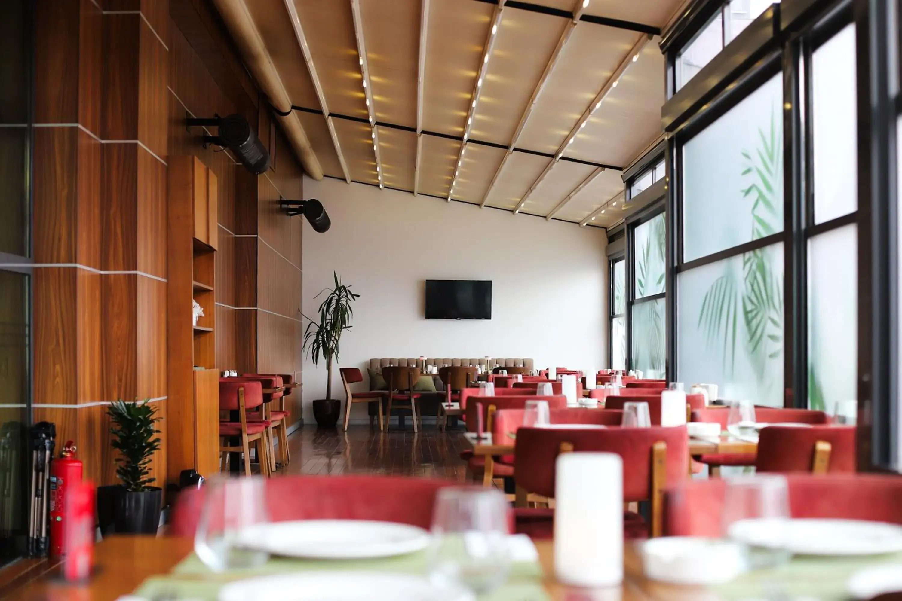 Restaurant/places to eat in Ramada by Wyndham Yalova Restaurant/places to eat in Ramada by Wyndham Yalova