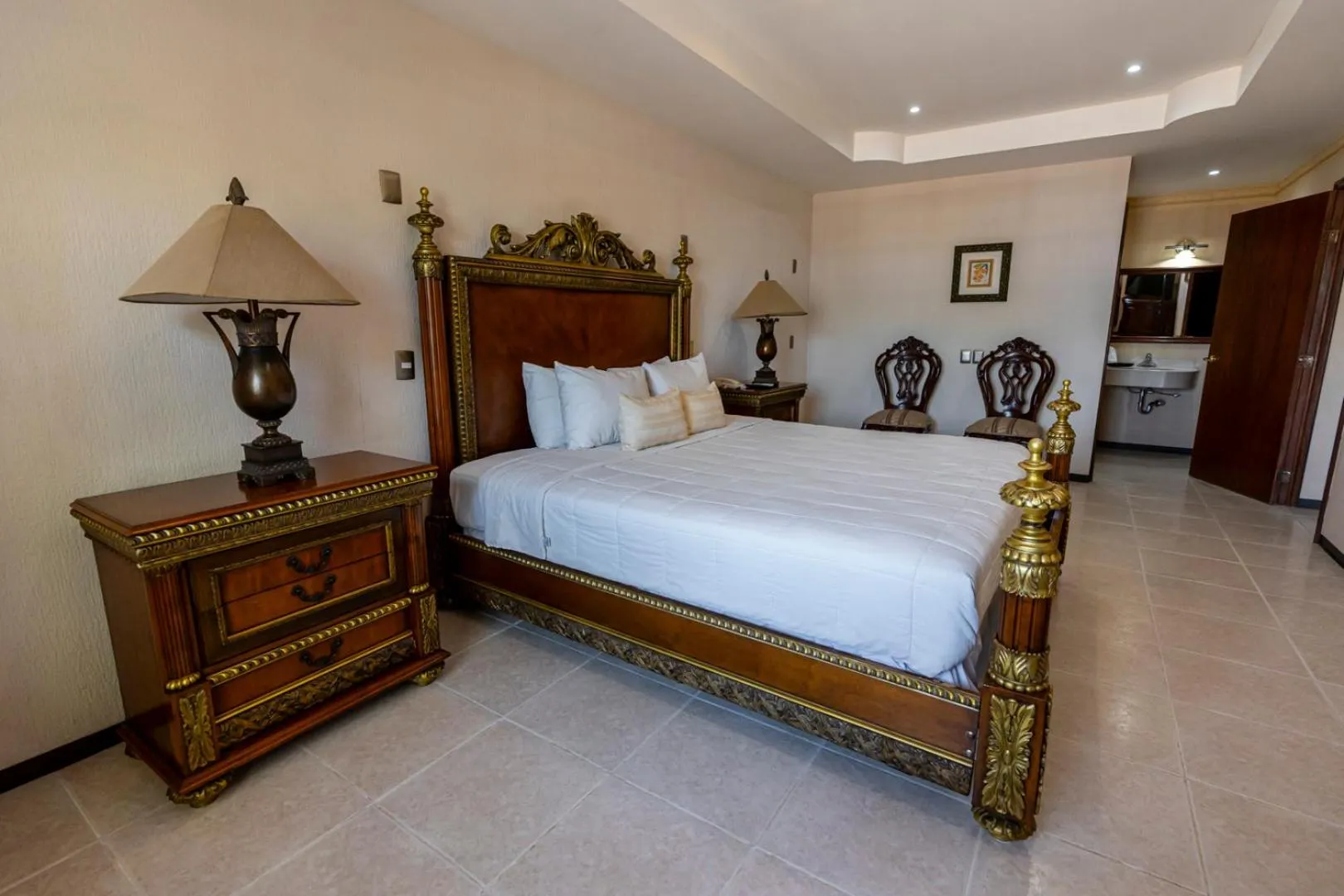 Photo of the whole room, Bed in Hotel Ocean View